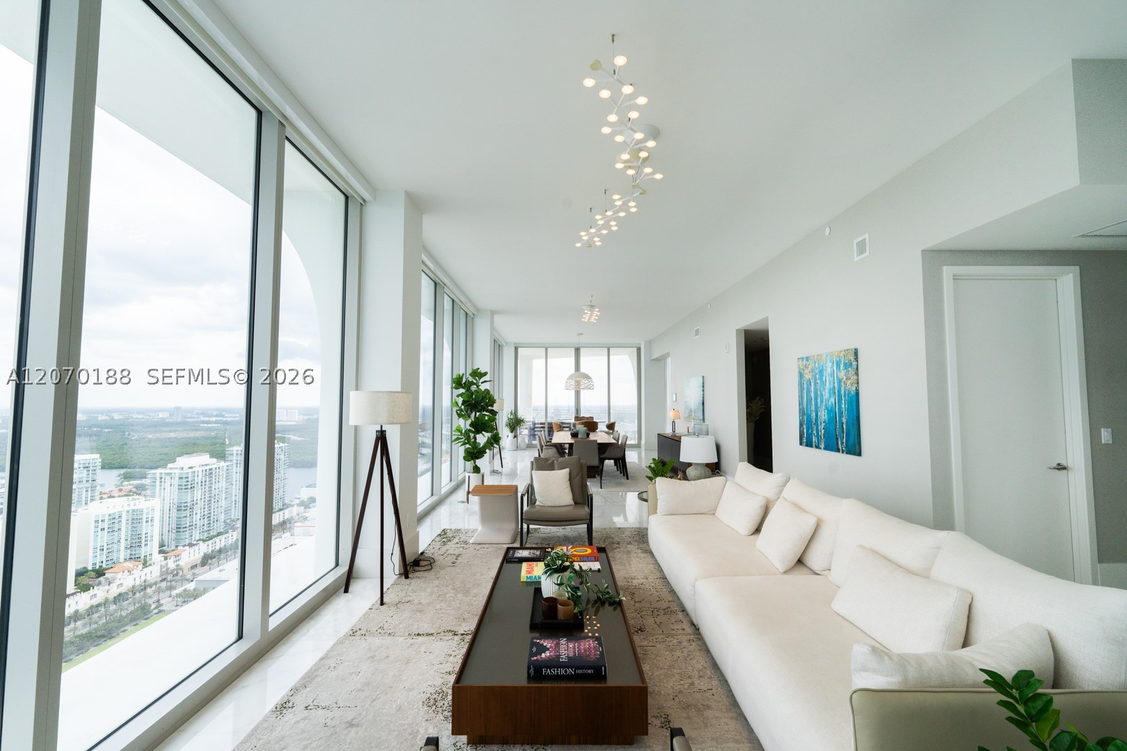 16901 Collins Ave #4201, Sunny Isles Beach FL 33160