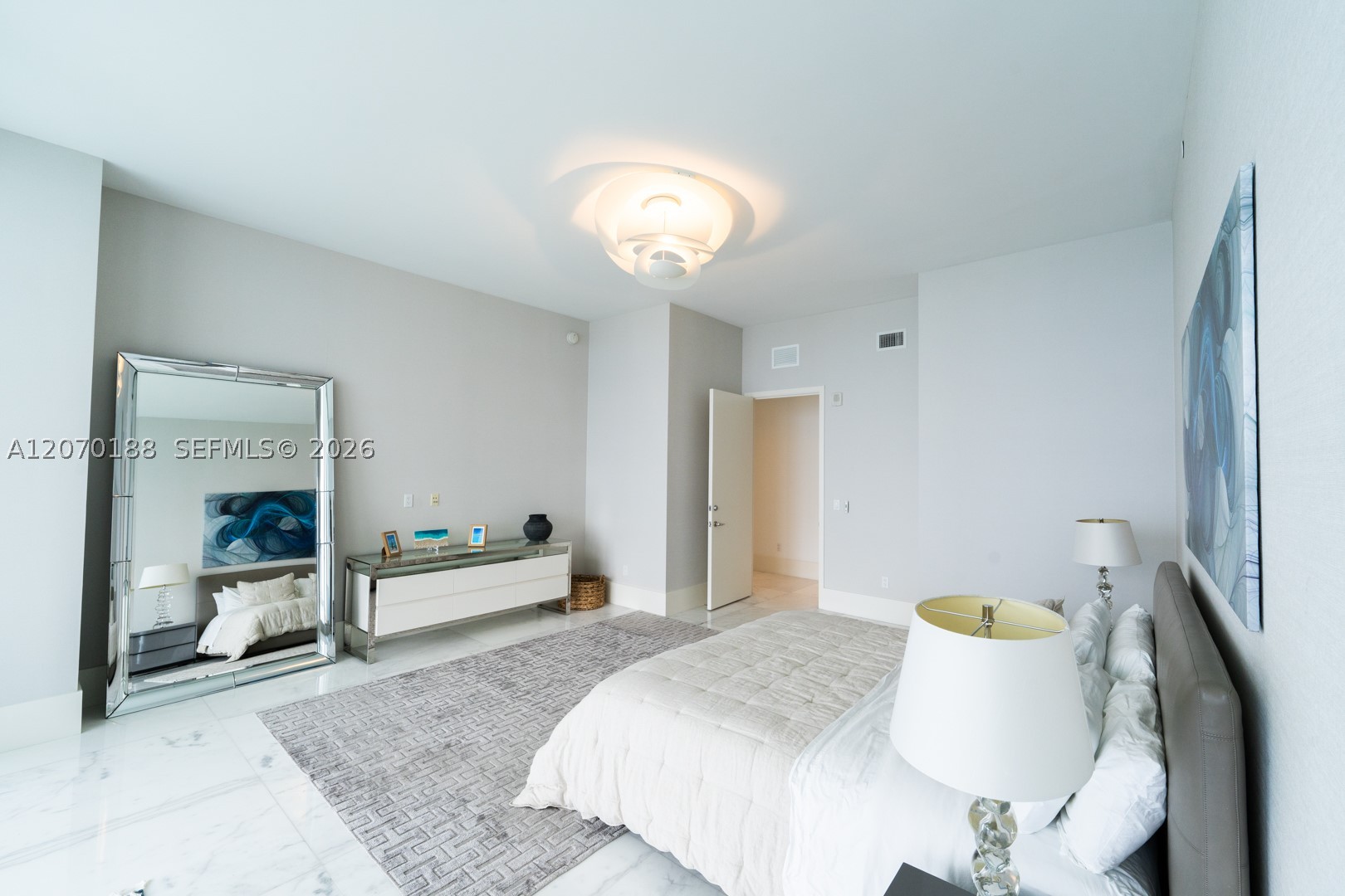16901 Collins Ave #4201, Sunny Isles Beach FL 33160