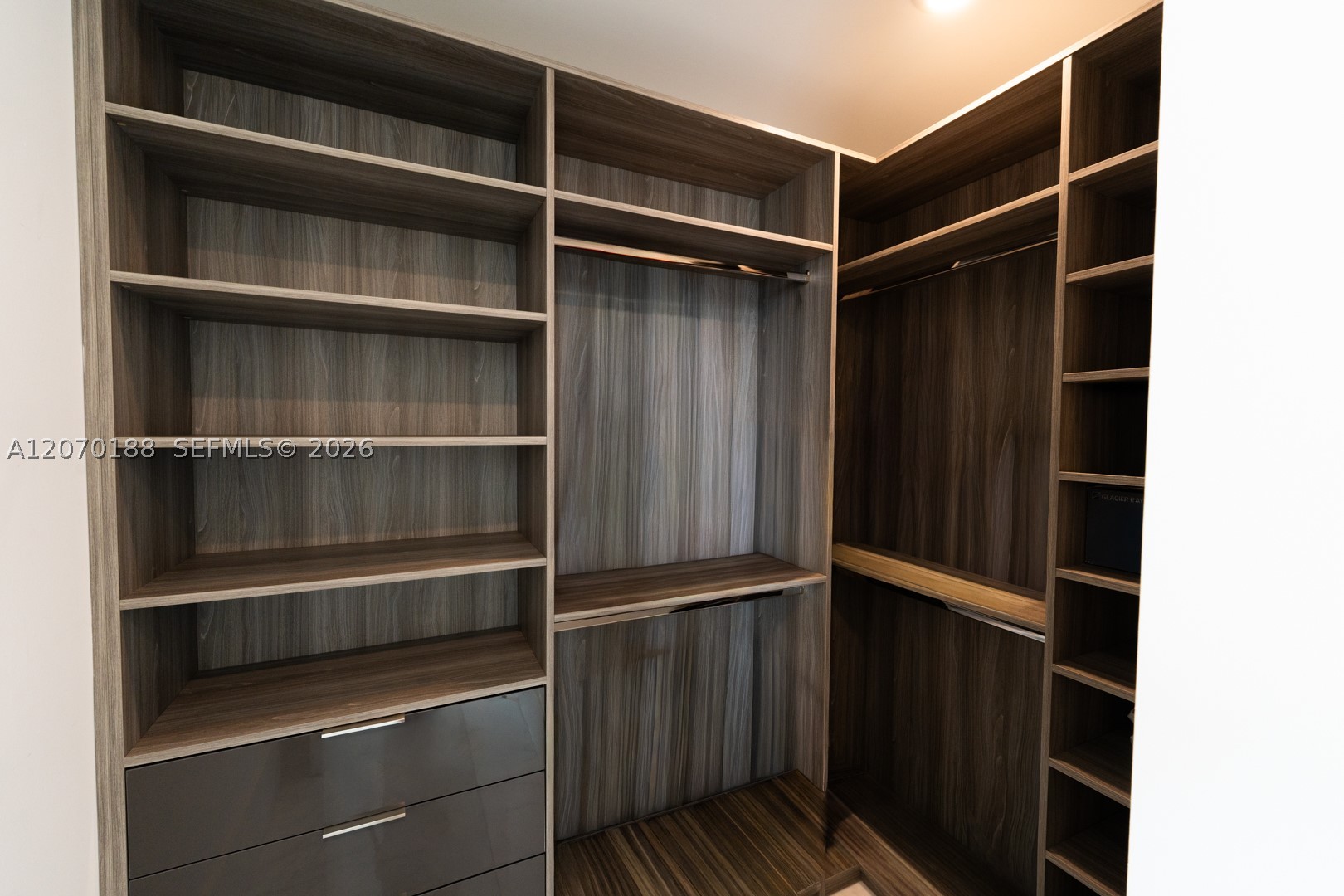 16901 Collins Ave #4201, Sunny Isles Beach FL 33160