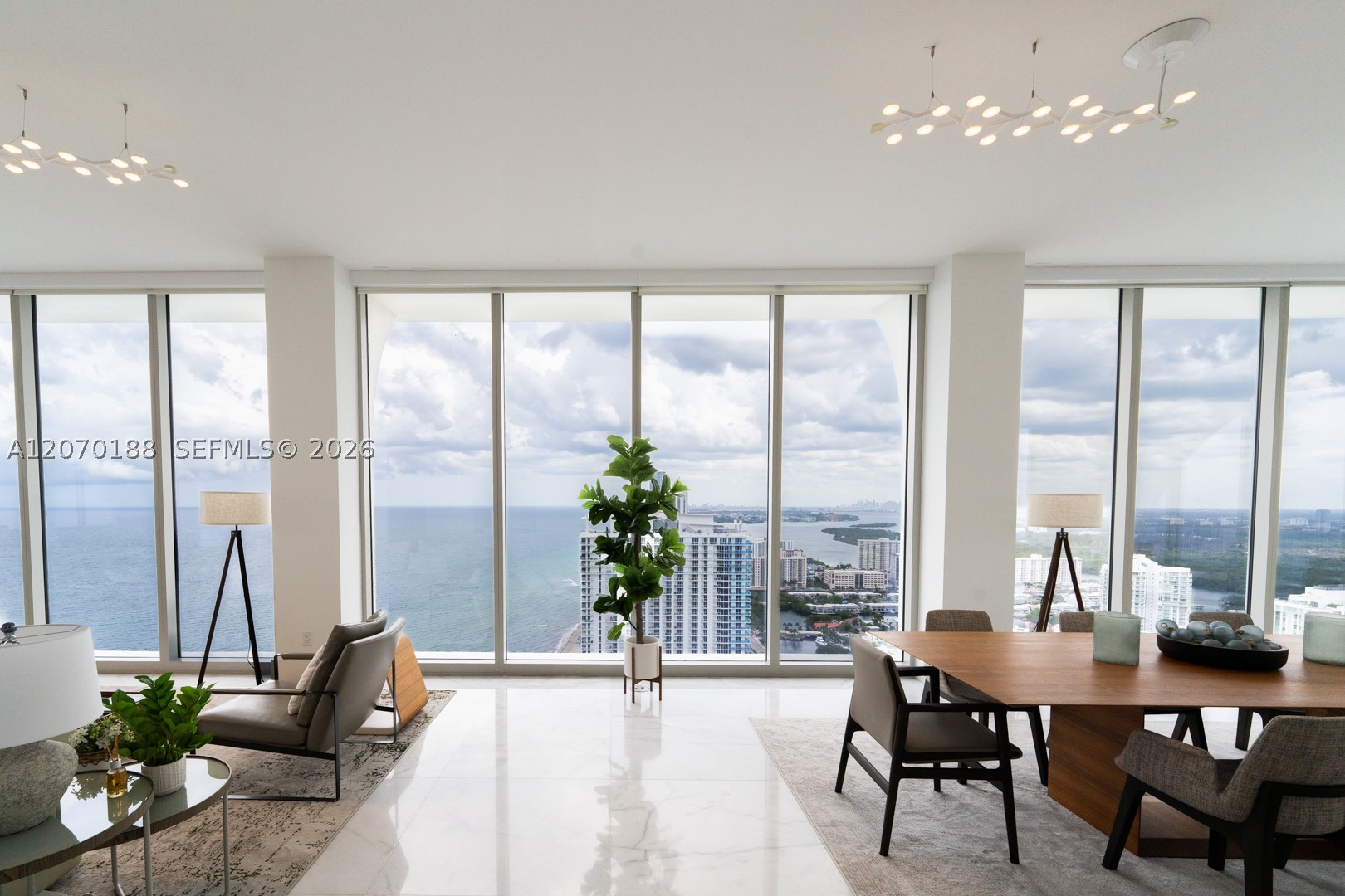 16901 Collins Ave #4201, Sunny Isles Beach FL 33160