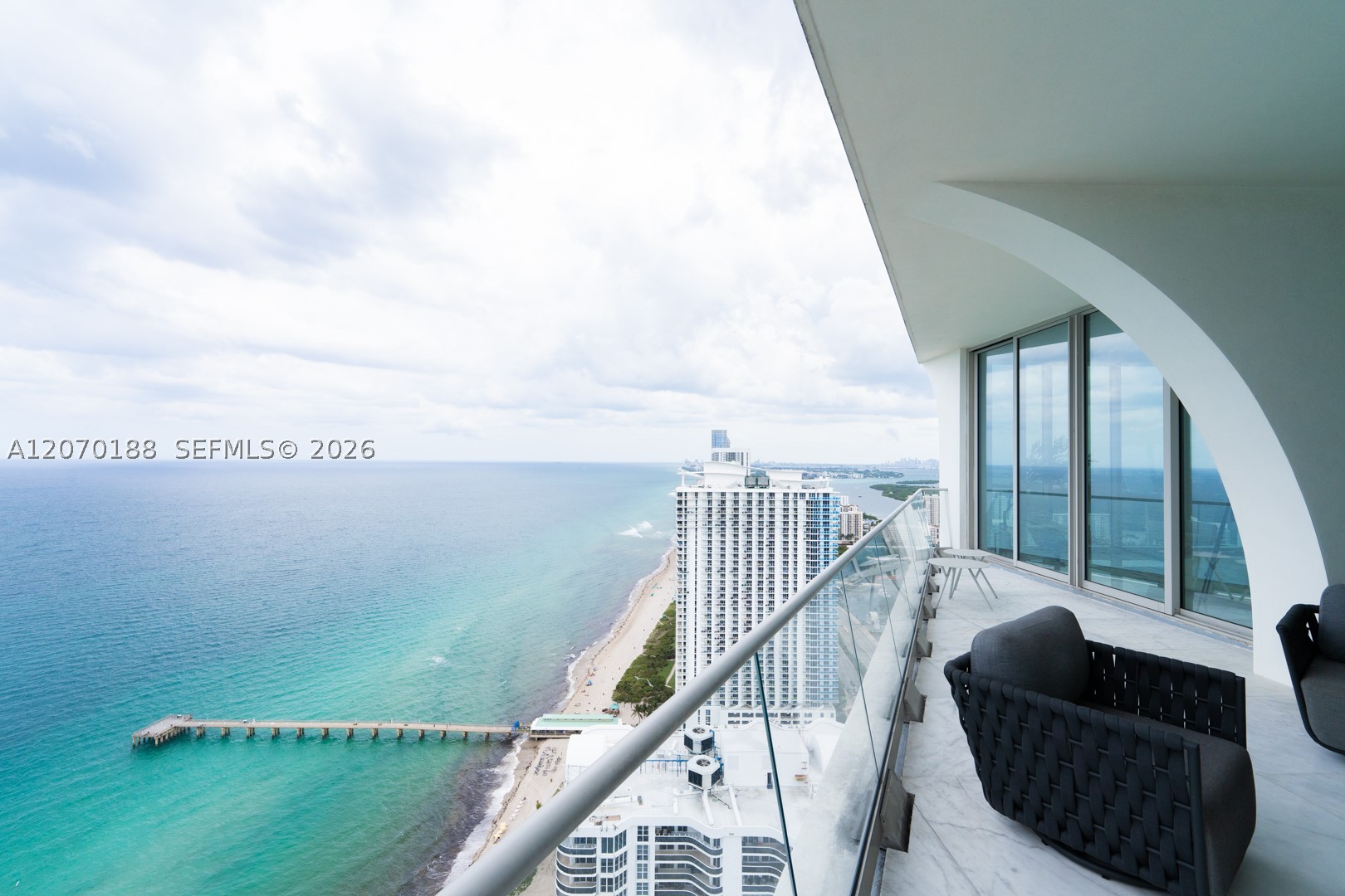 16901 Collins Ave #4201, Sunny Isles Beach FL 33160