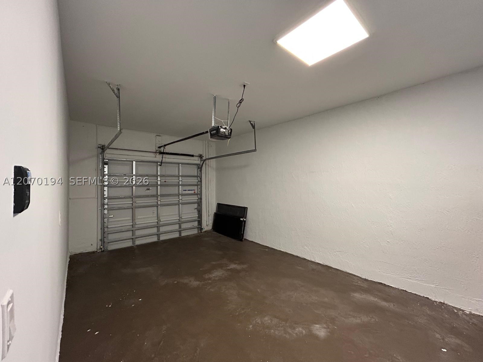 854 SW 1st St #0, Florida City FL 33034