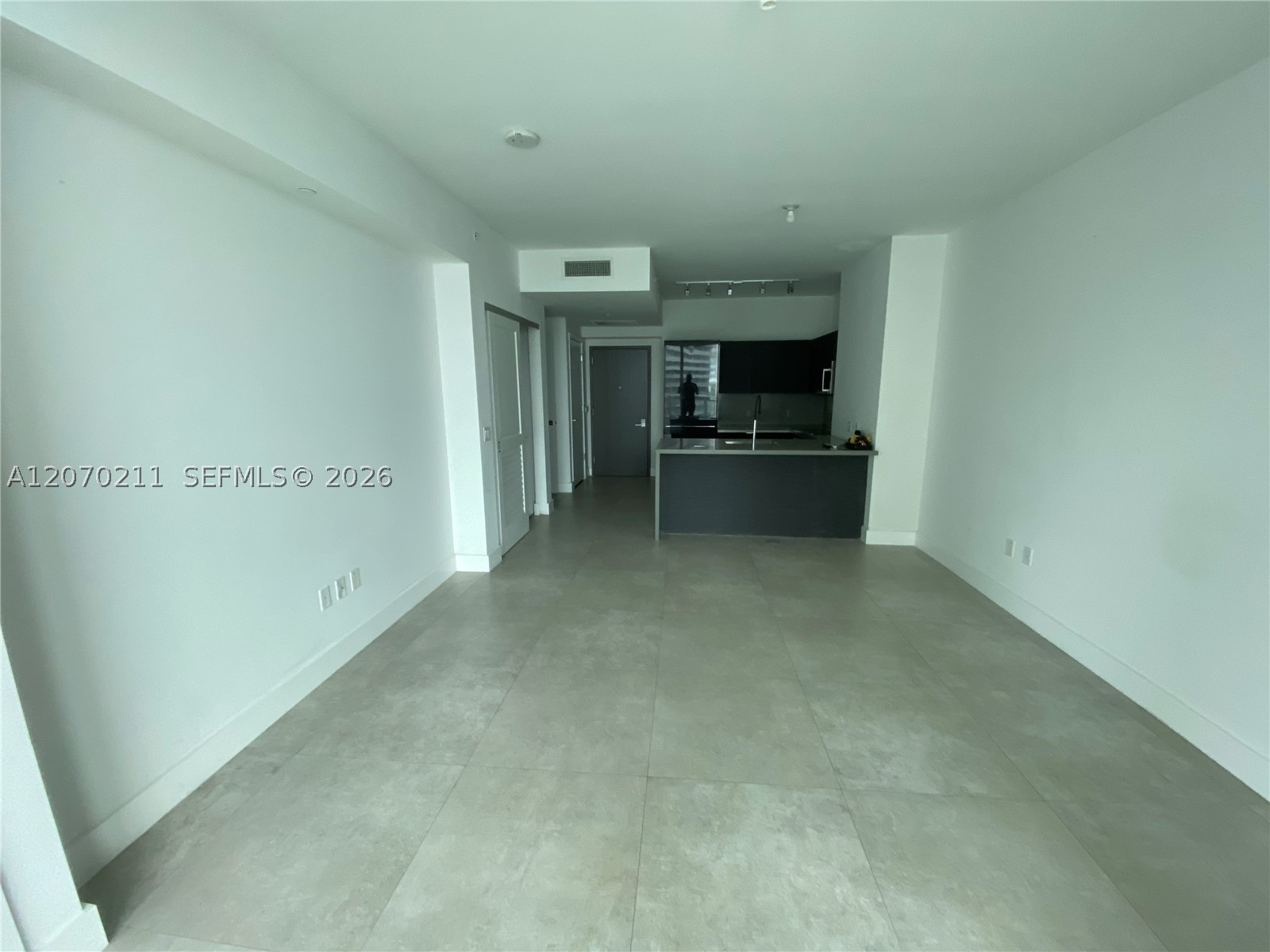 1080 Brickell Ave #2505, Miami FL 33131