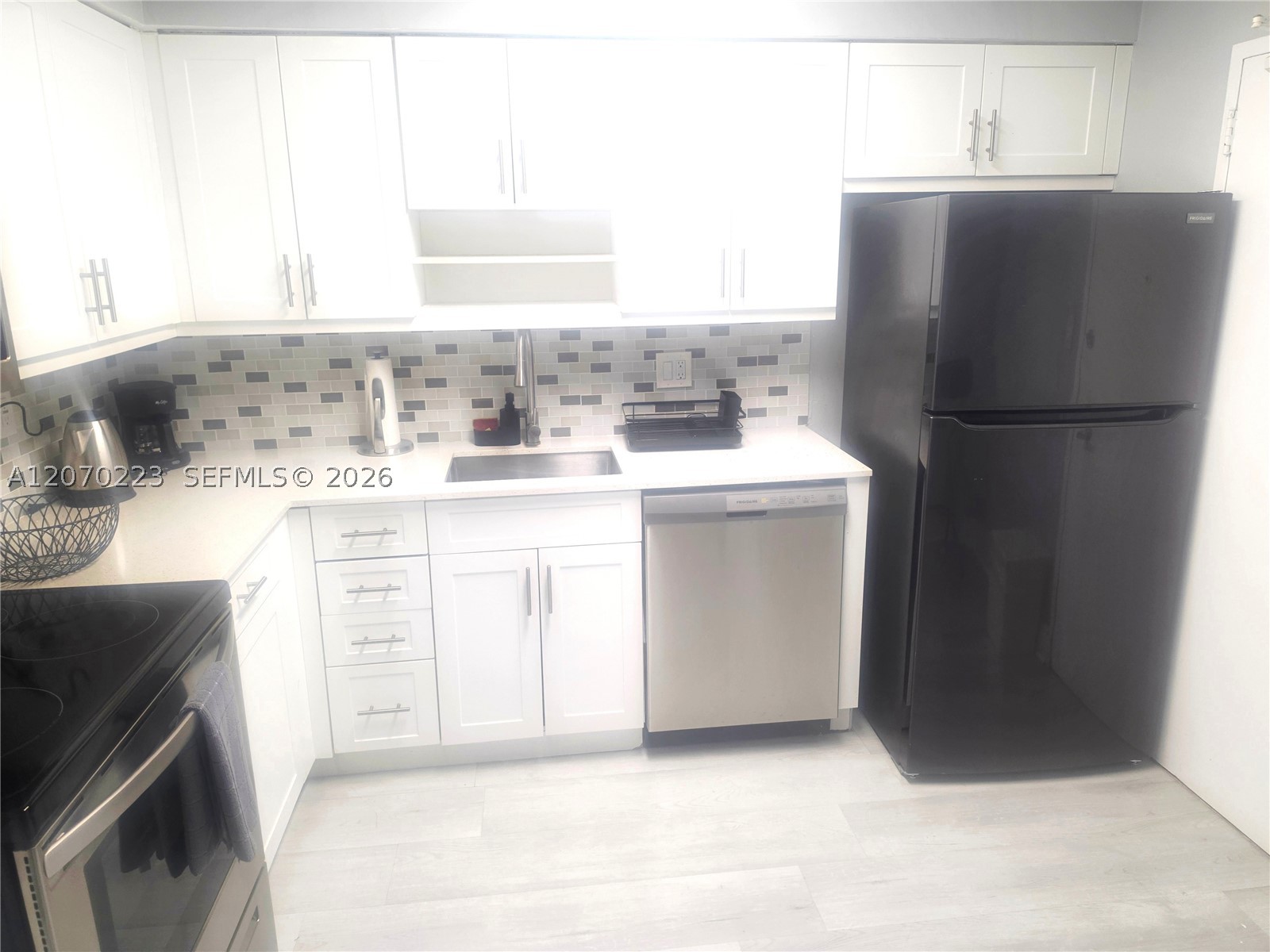 5151 Collins Ave #427, Miami Beach FL 33140