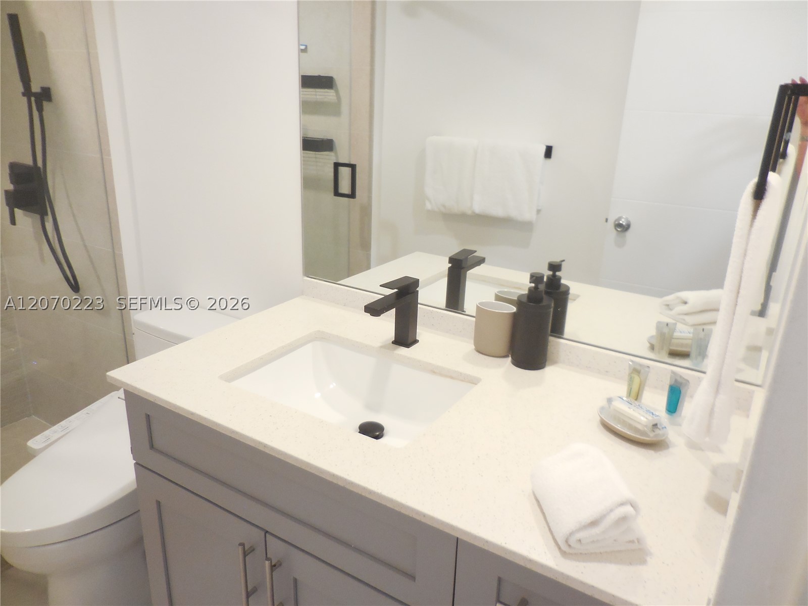 5151 Collins Ave #427, Miami Beach FL 33140