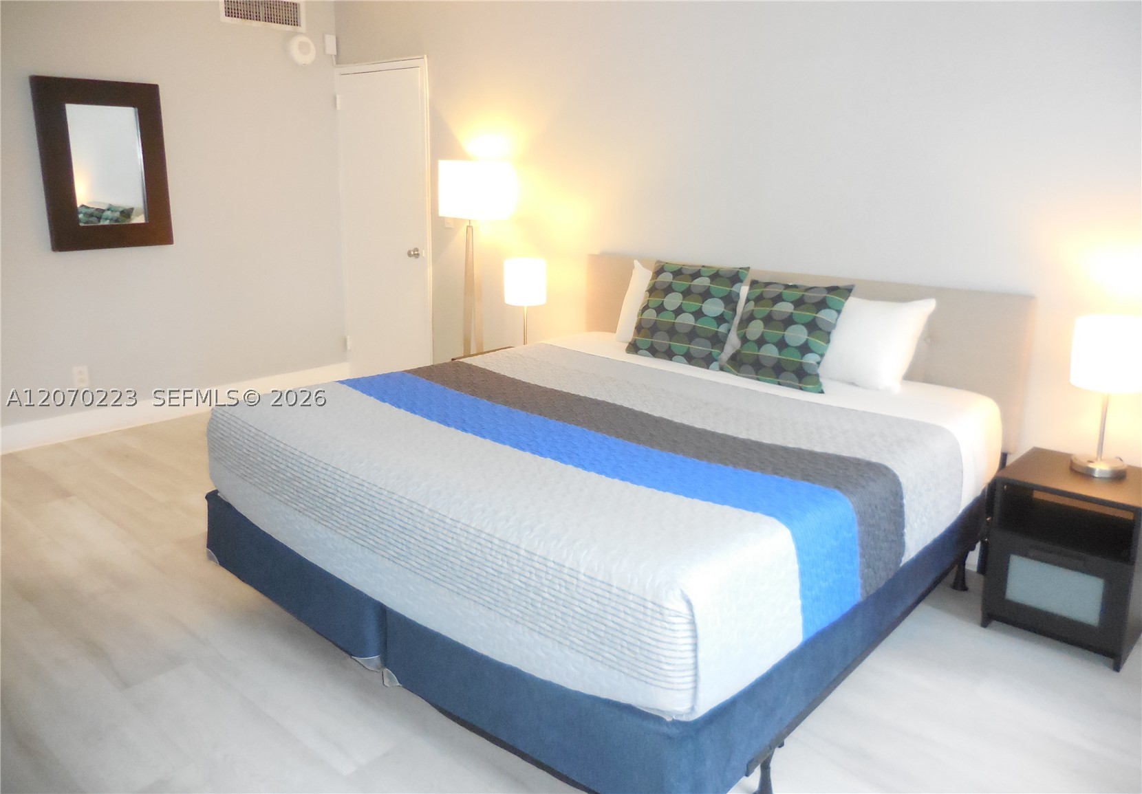 5151 Collins Ave #427, Miami Beach FL 33140