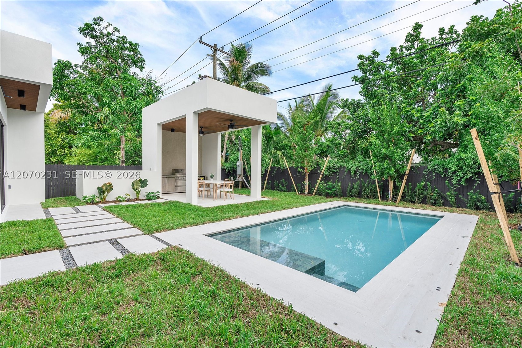 1844 SW 24th Ter, Miami FL 33145