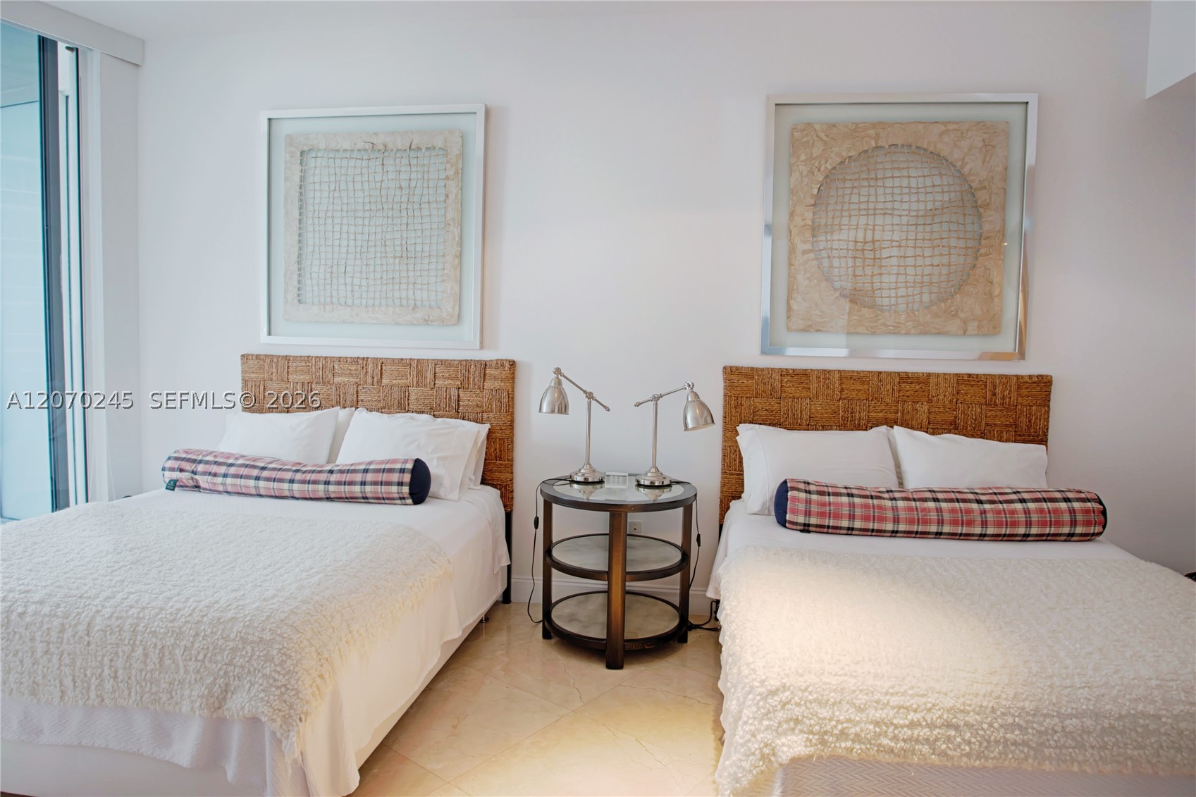 15811 Collins Ave #2303, Sunny Isles Beach FL 33160