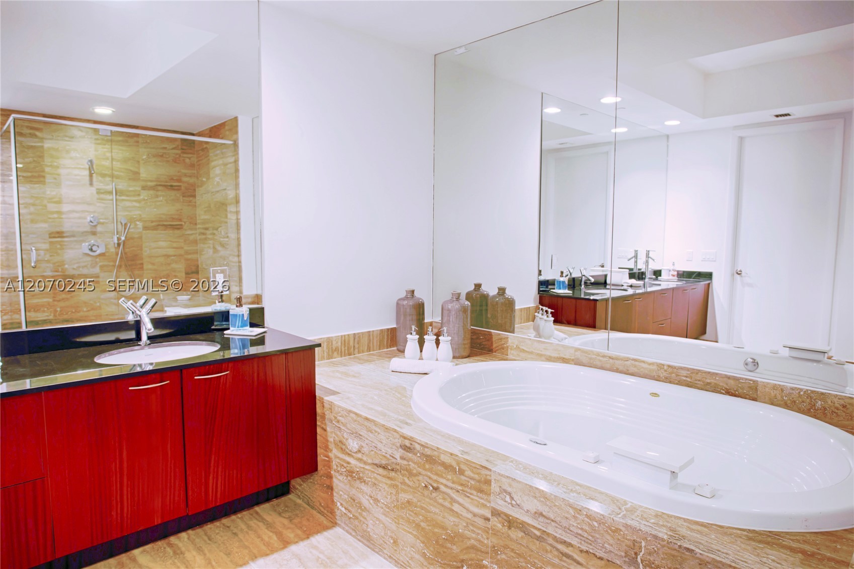 15811 Collins Ave #2303, Sunny Isles Beach FL 33160