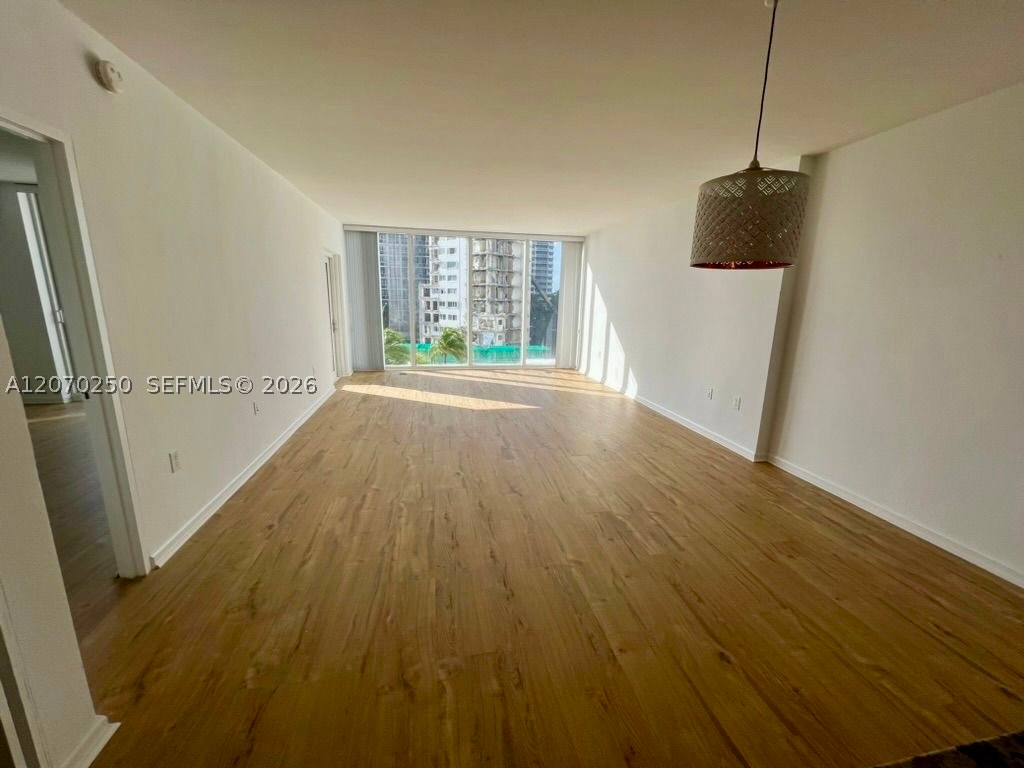 10275 Collins Ave #415, Bal Harbour FL 33154