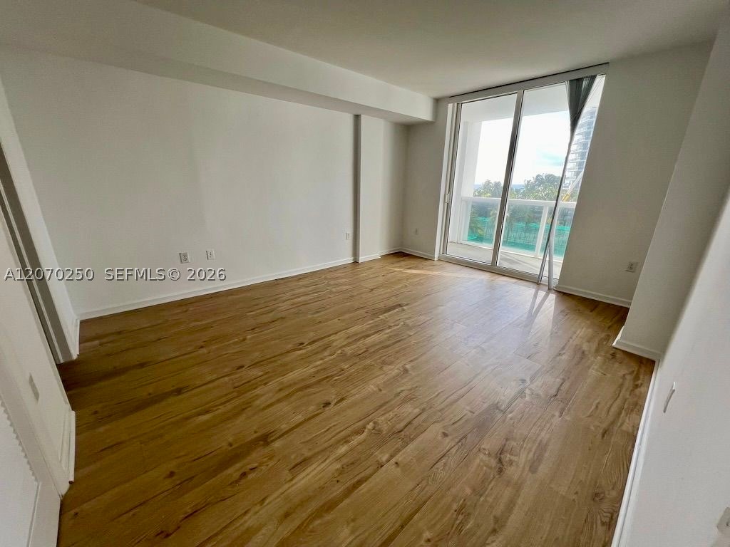 10275 Collins Ave #415, Bal Harbour FL 33154