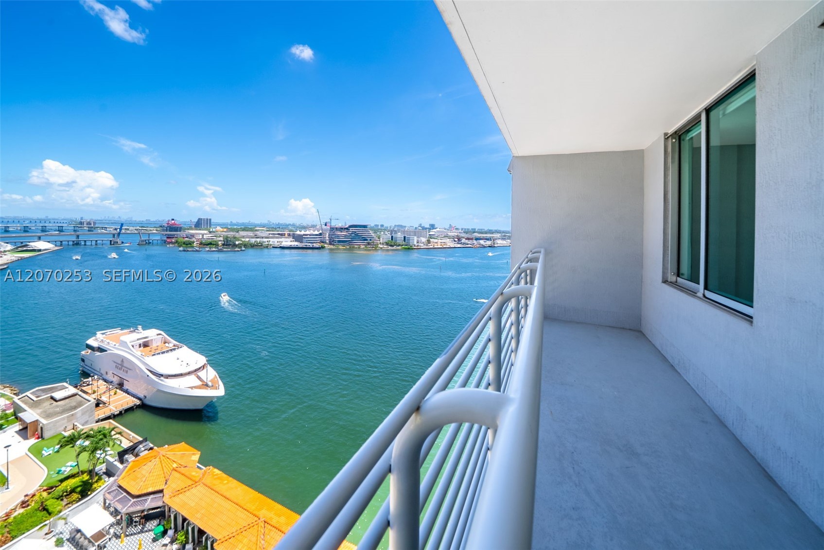 335 S Biscayne Blvd #1910, Miami FL 33131