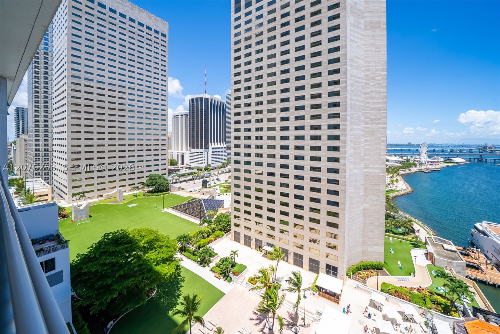 335 S Biscayne Blvd #1910, Miami FL 33131