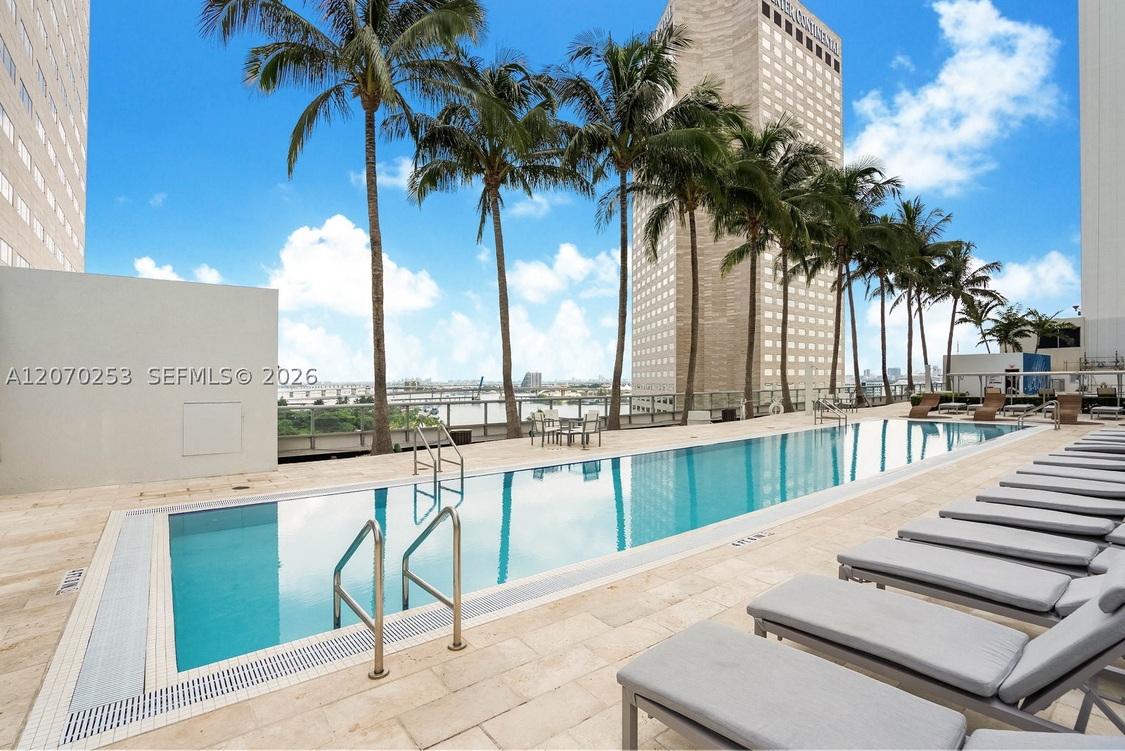 335 S Biscayne Blvd #1910, Miami FL 33131