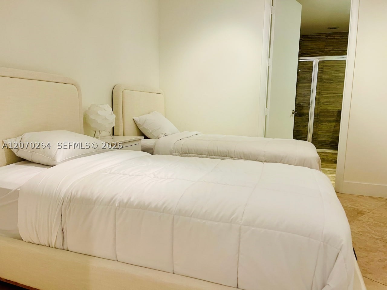 15811 Collins Ave #2103, Sunny Isles Beach FL 33160