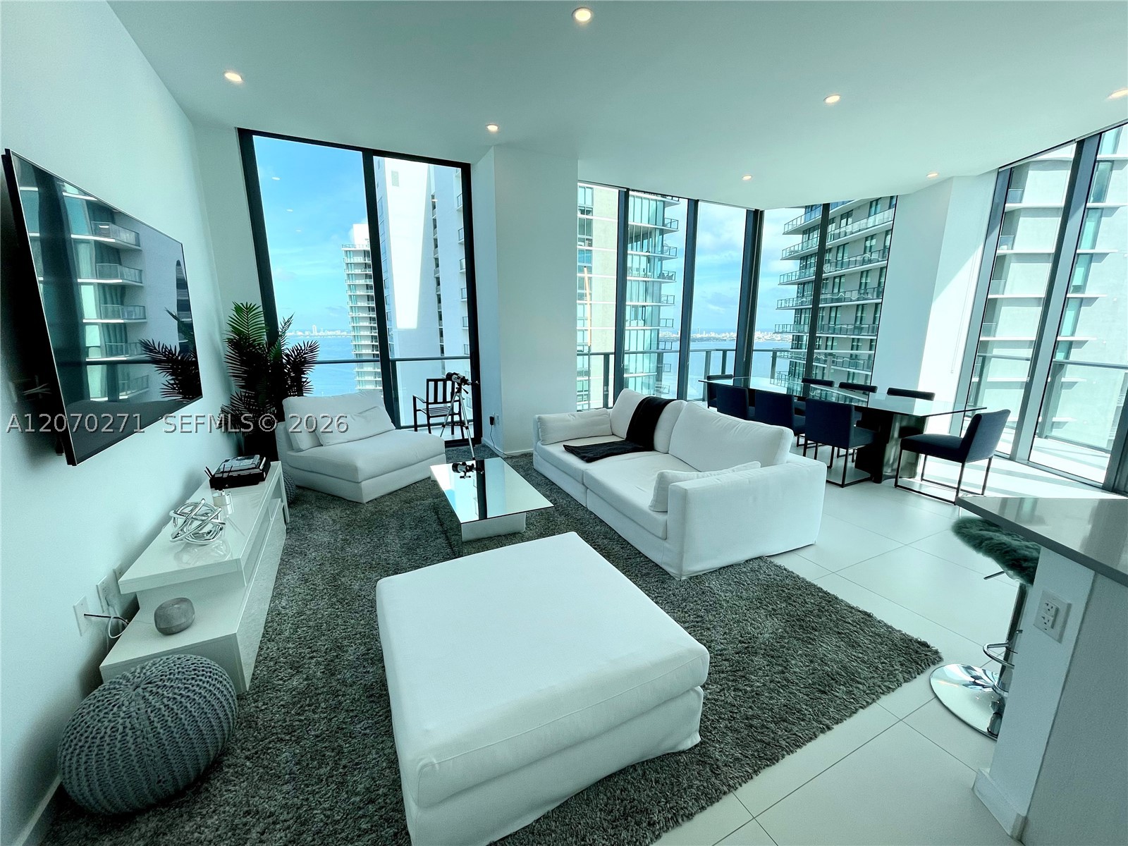 501 NE 31st St #PH4403, Miami FL 33137