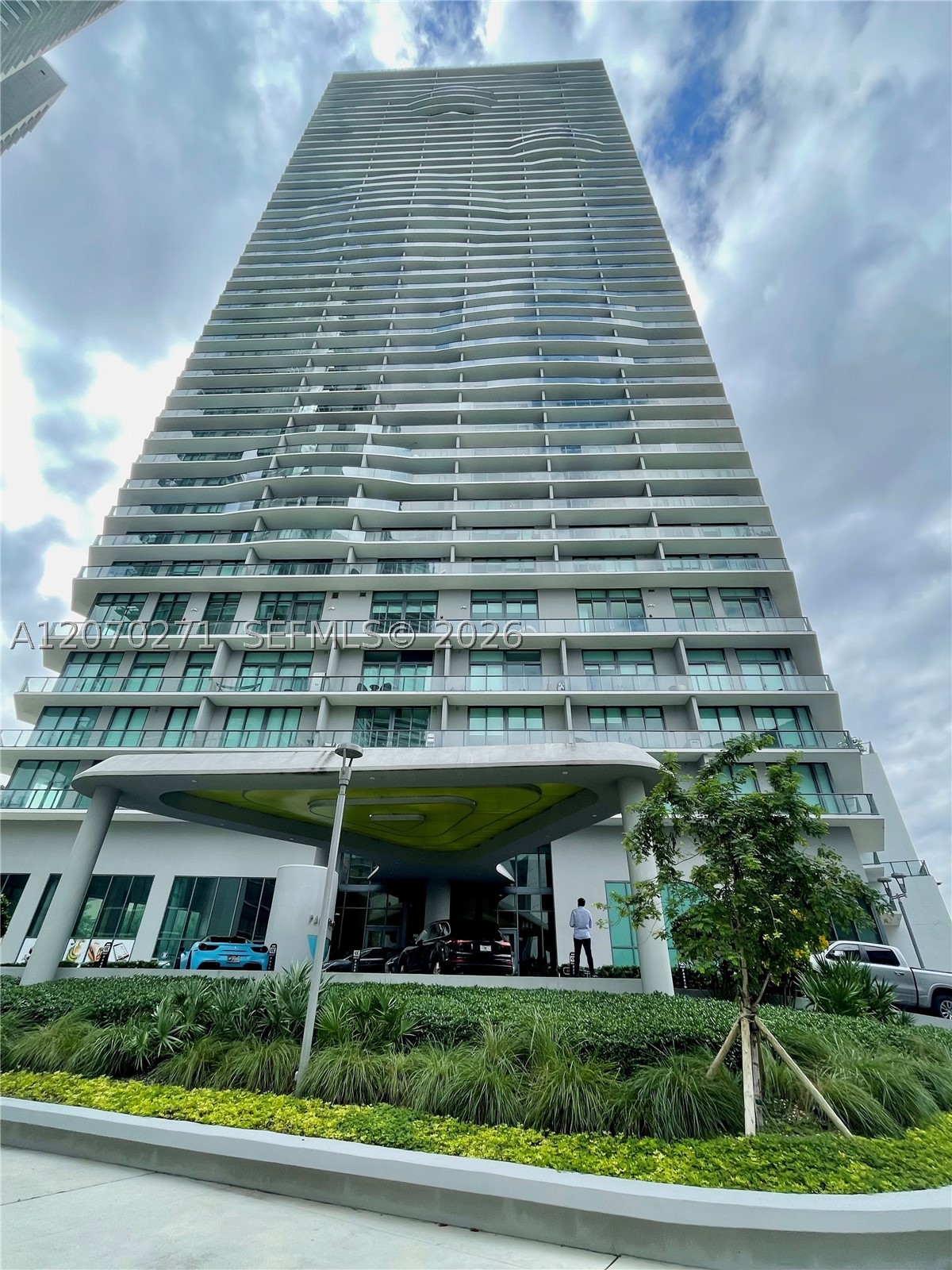 501 NE 31st St #PH4403, Miami FL 33137