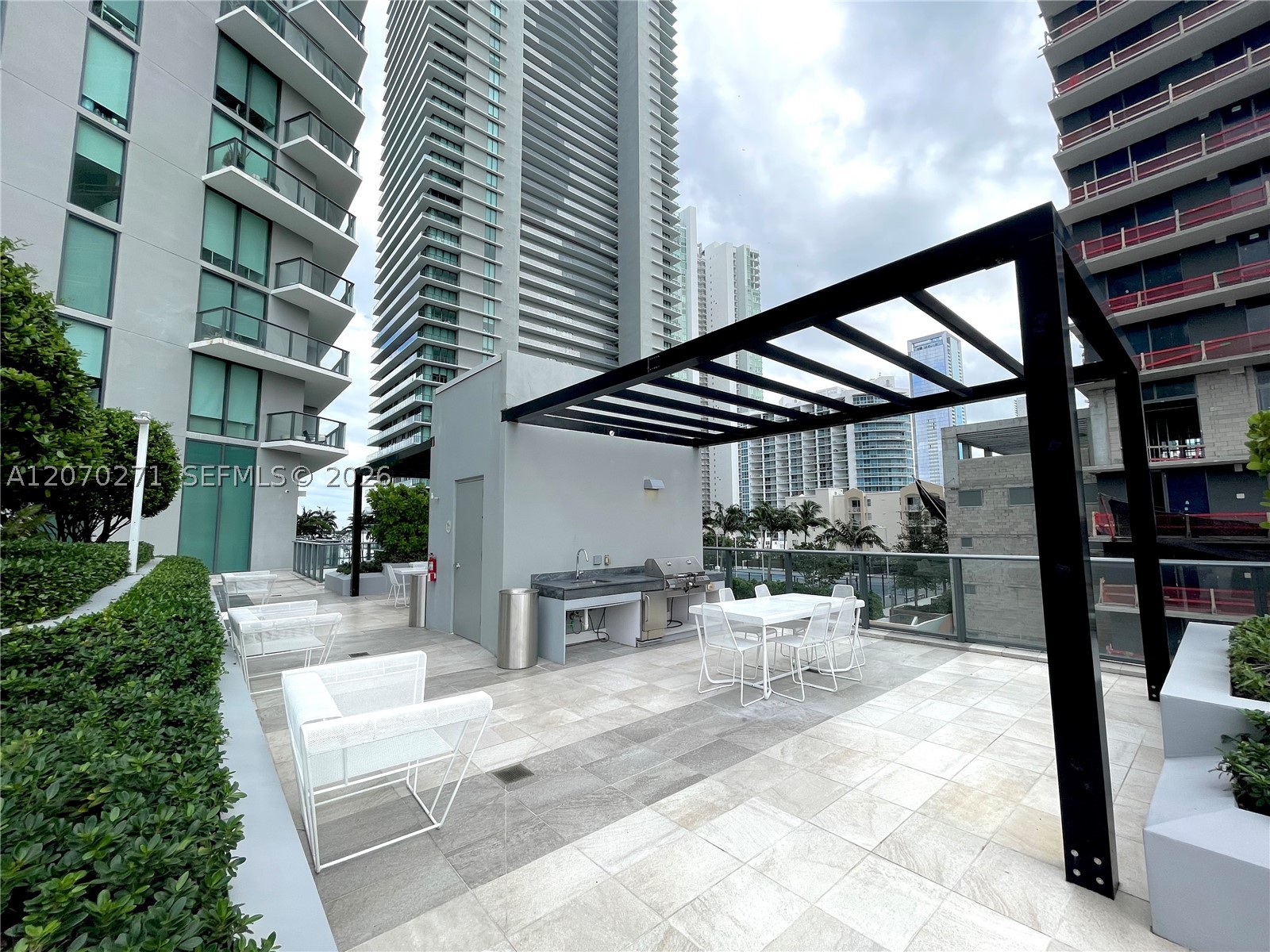501 NE 31st St #PH4403, Miami FL 33137
