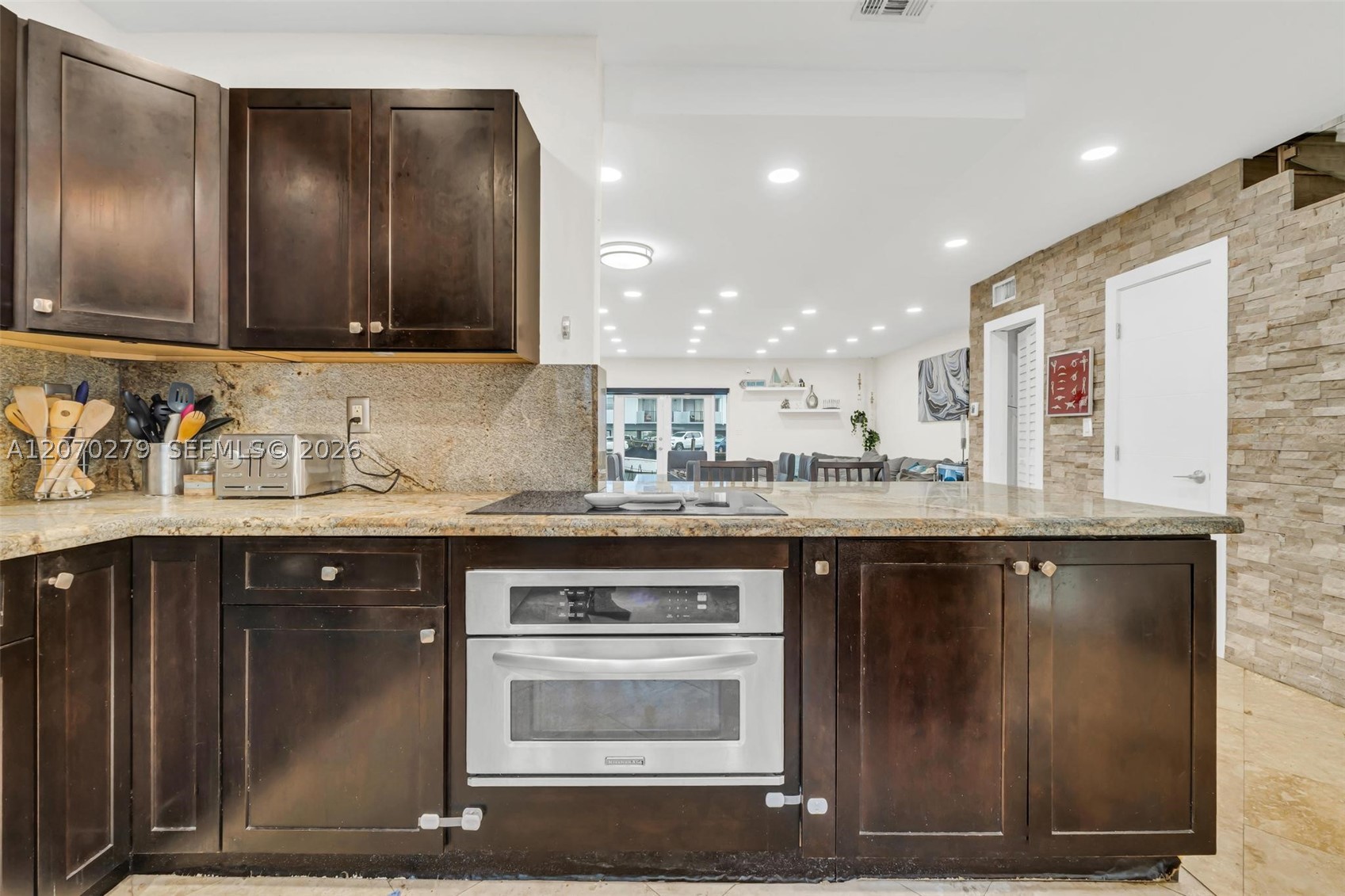 3690 NE 167th St #34, North Miami Beach FL 33160