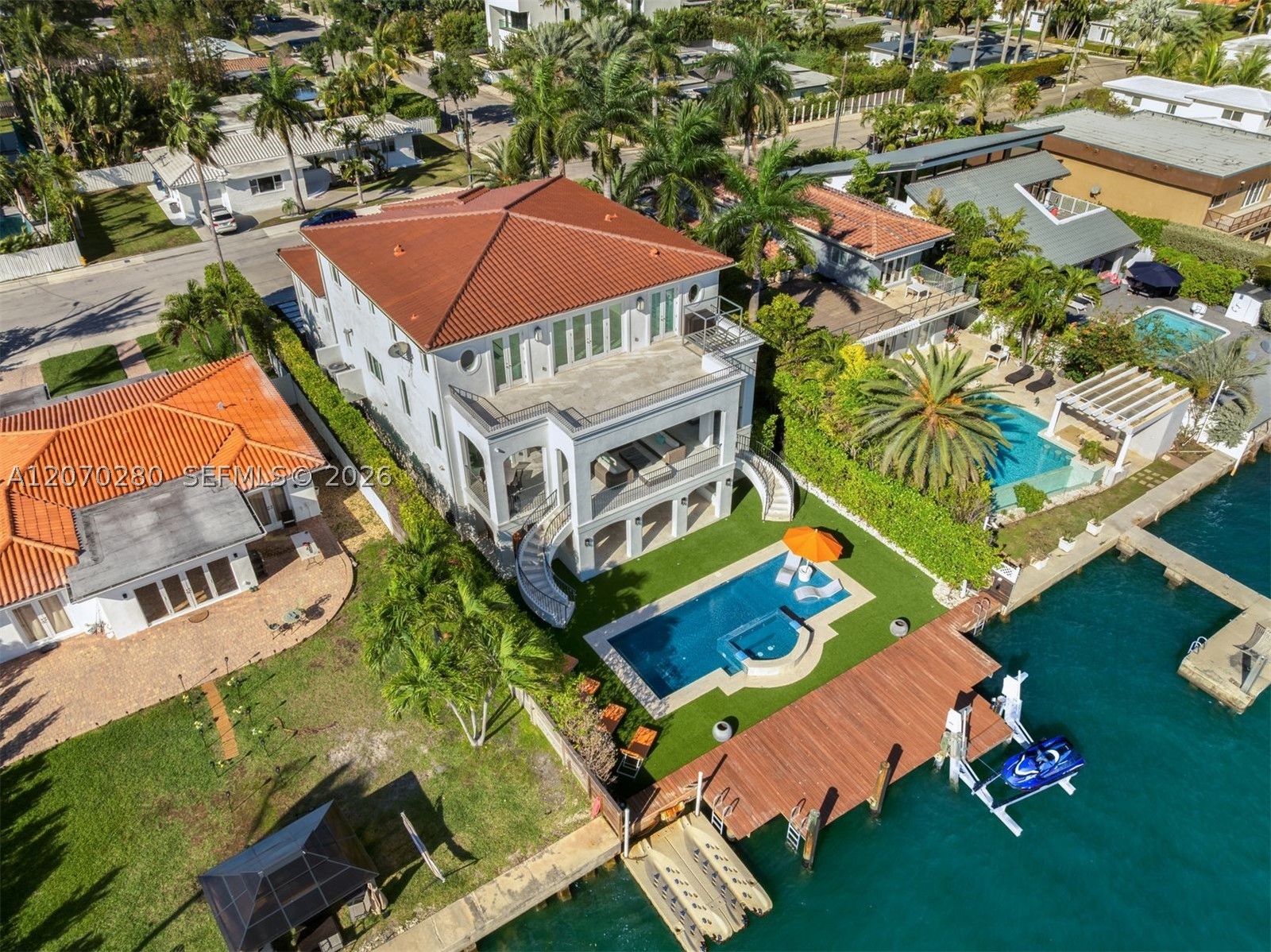 1460 S Treasure Dr, North Bay Village FL 33141