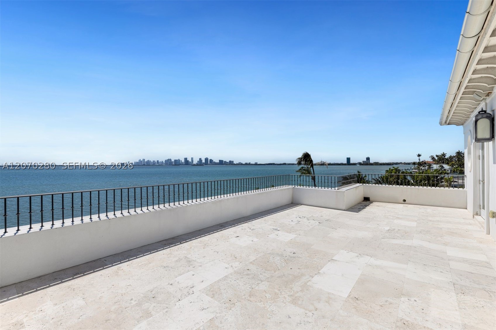 1460 S Treasure Dr, North Bay Village FL 33141
