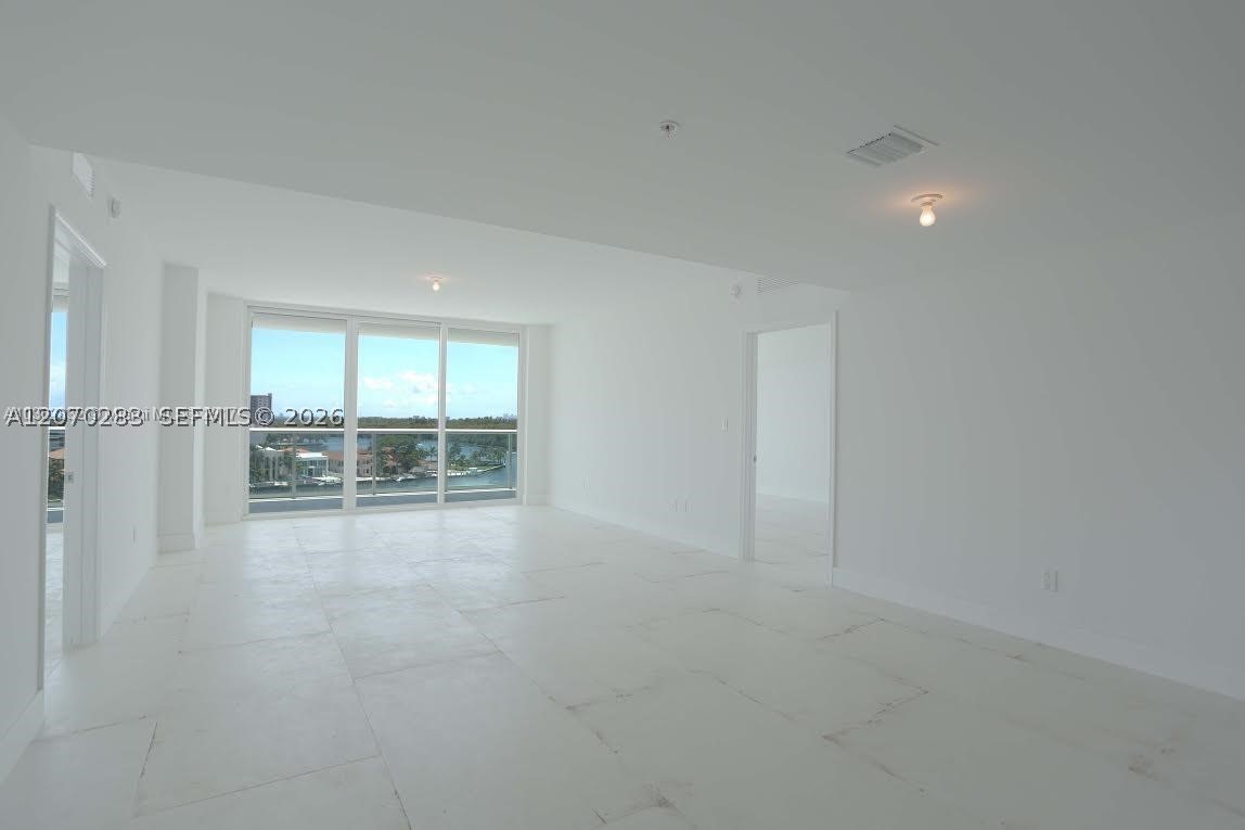 400 Sunny Isles Blvd #806, Sunny Isles Beach FL 33160