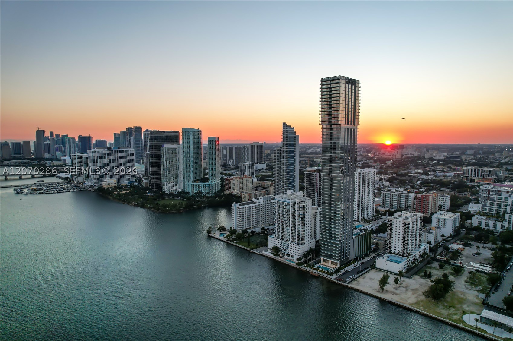 788 NE 23rd St #1801, Miami FL 33137