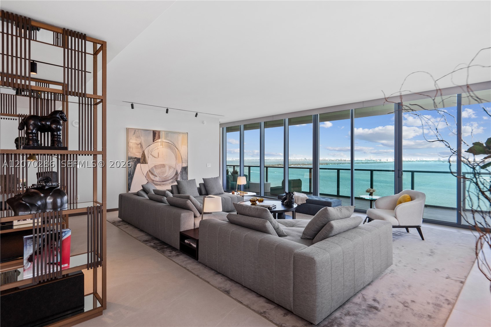 788 NE 23rd St #1801, Miami FL 33137