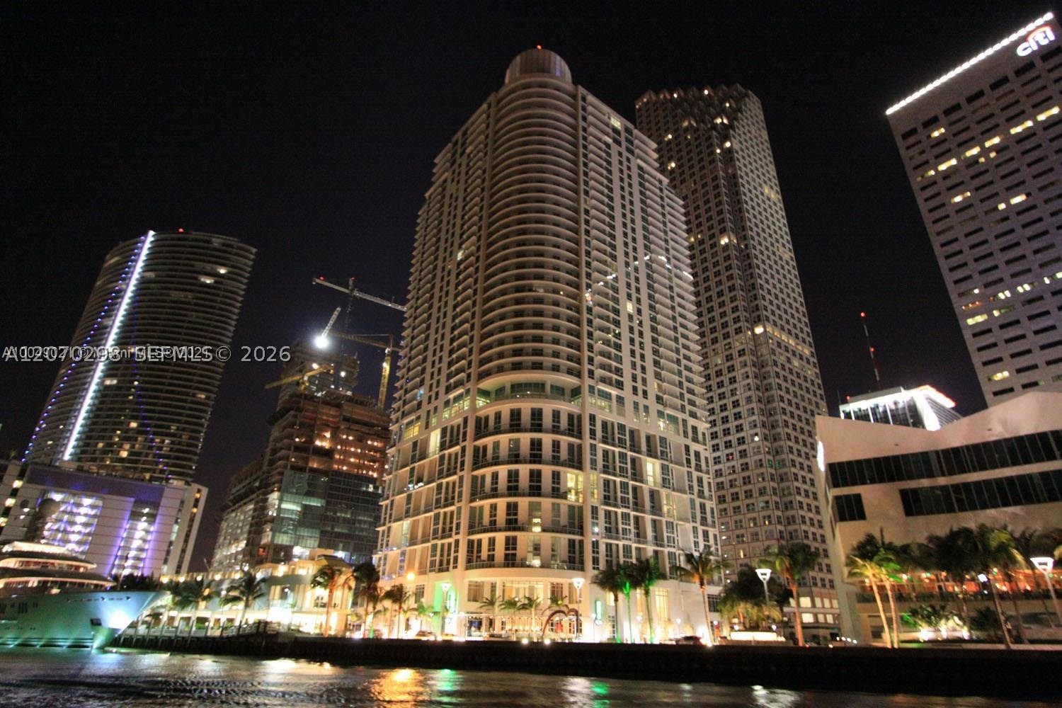 300 S BISCAYNE BL #2503, Miami FL 33131