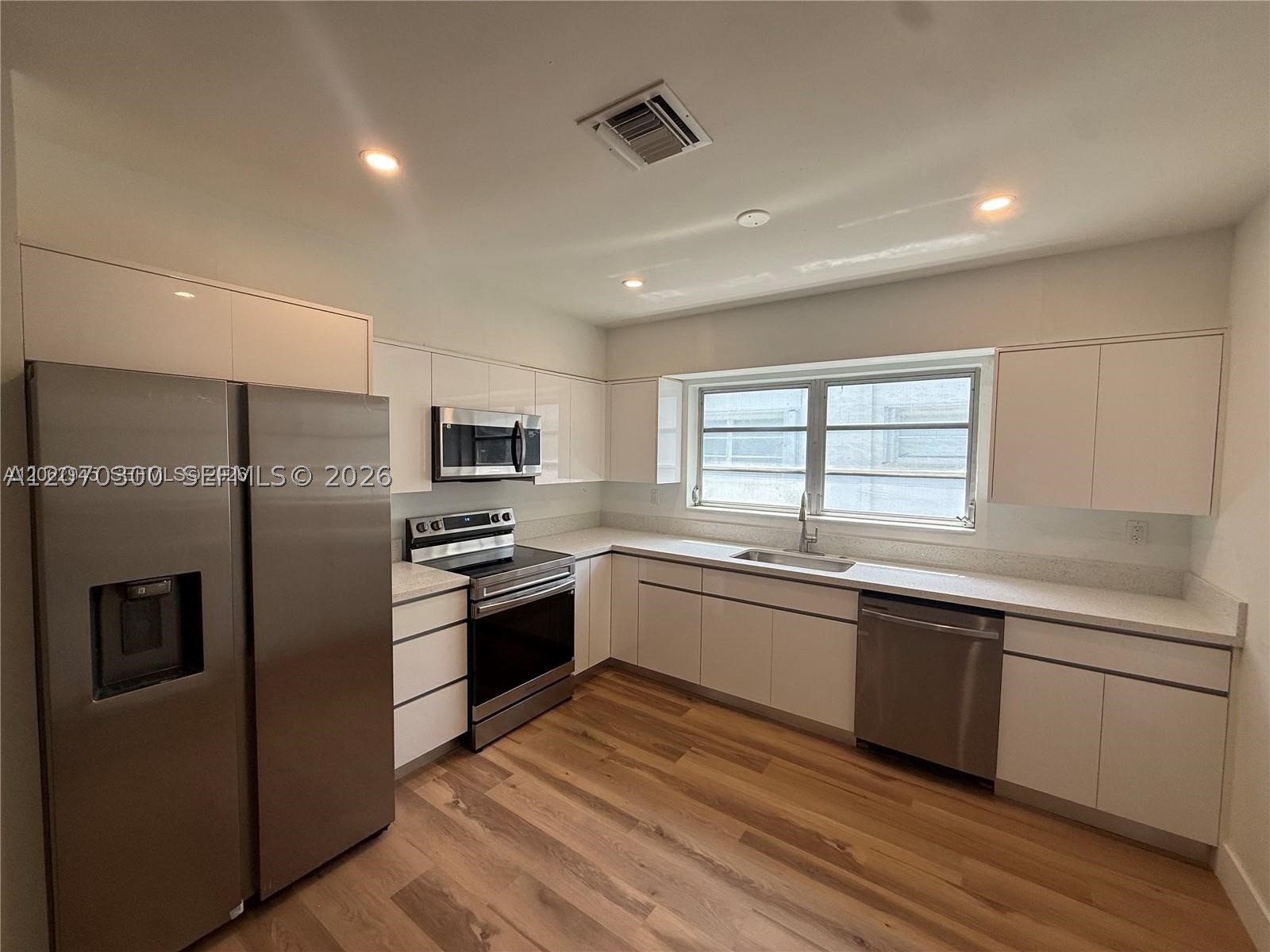 1532 Trillo Ave, Coral Gables FL 33146