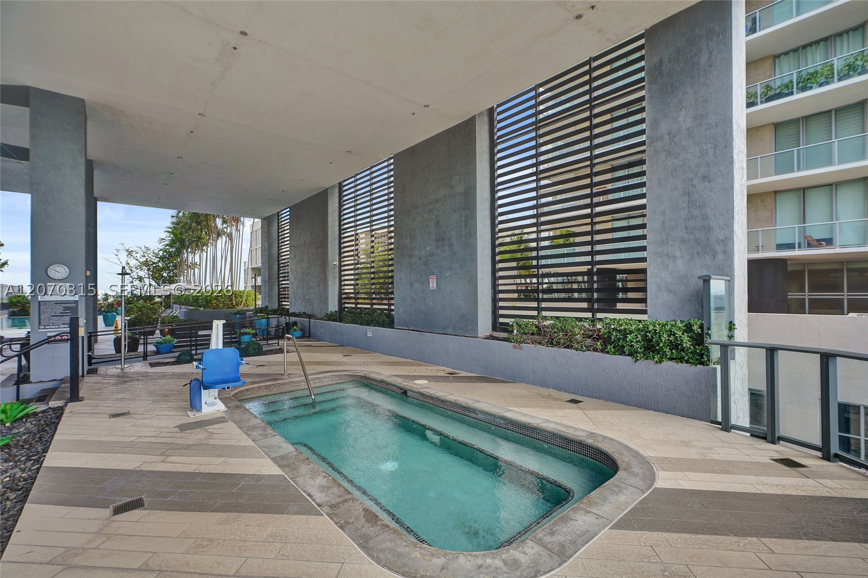 121 NE 34th St #2309, Miami FL 33137