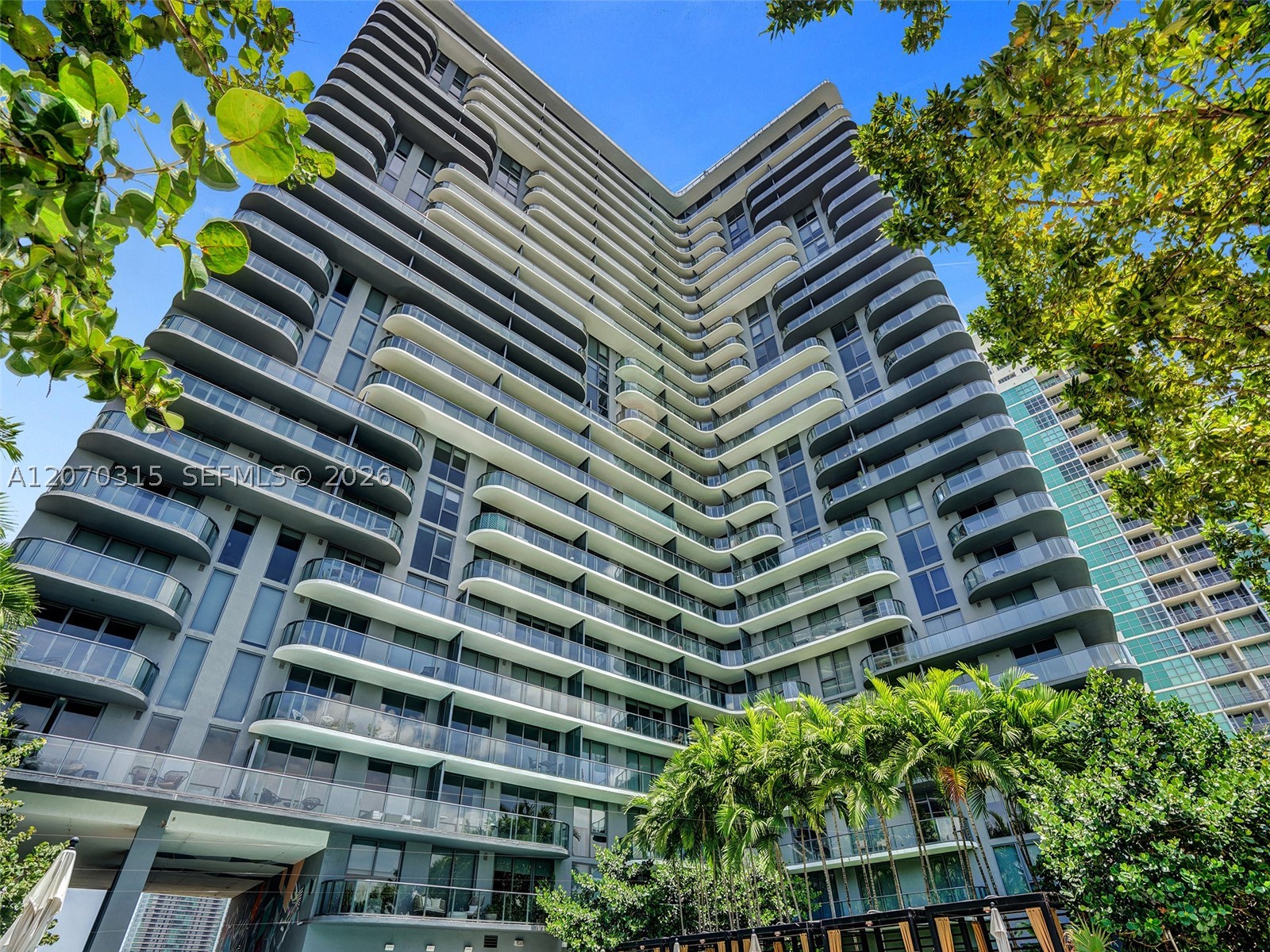 121 NE 34th St #2309, Miami FL 33137