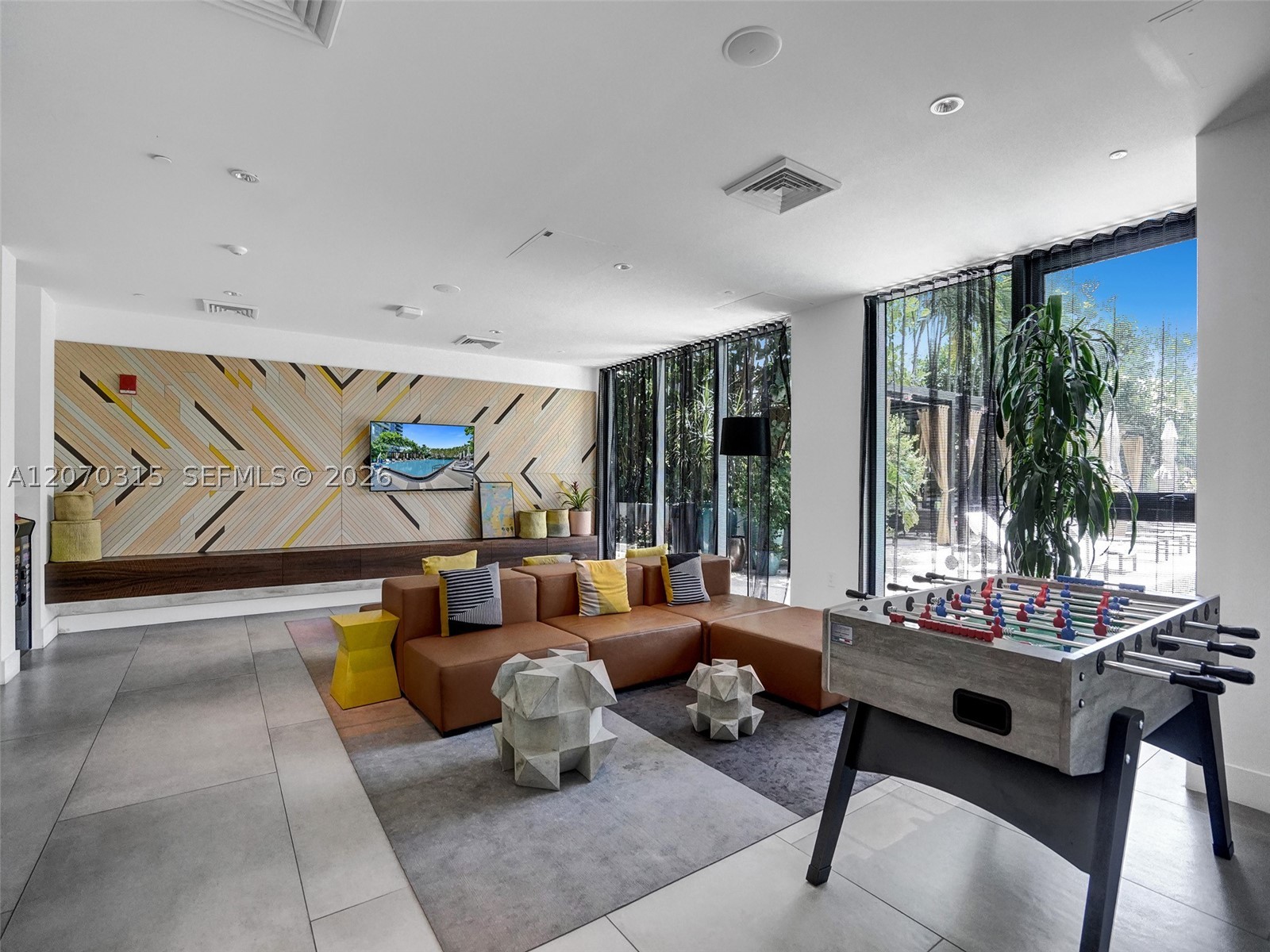 121 NE 34th St #2309, Miami FL 33137