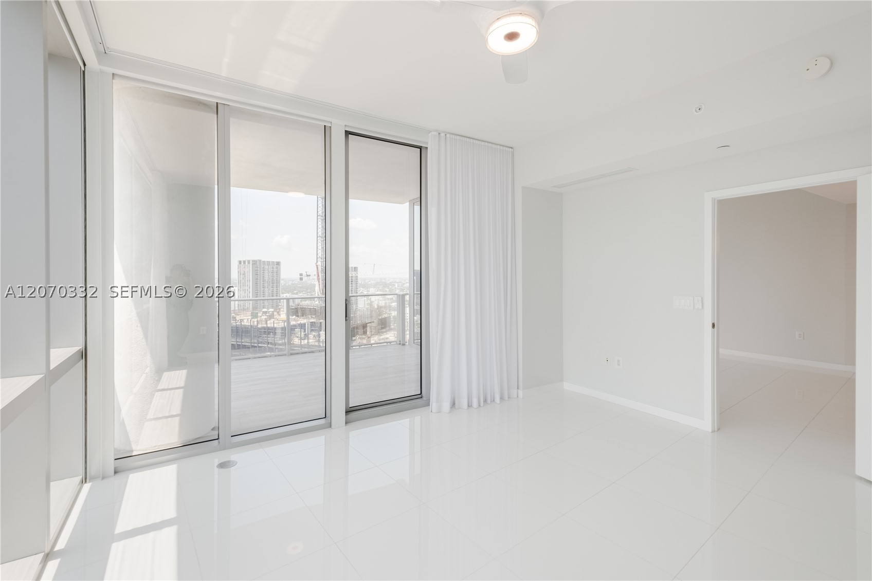 851 NE 1st Ave #3911, Miami FL 33132