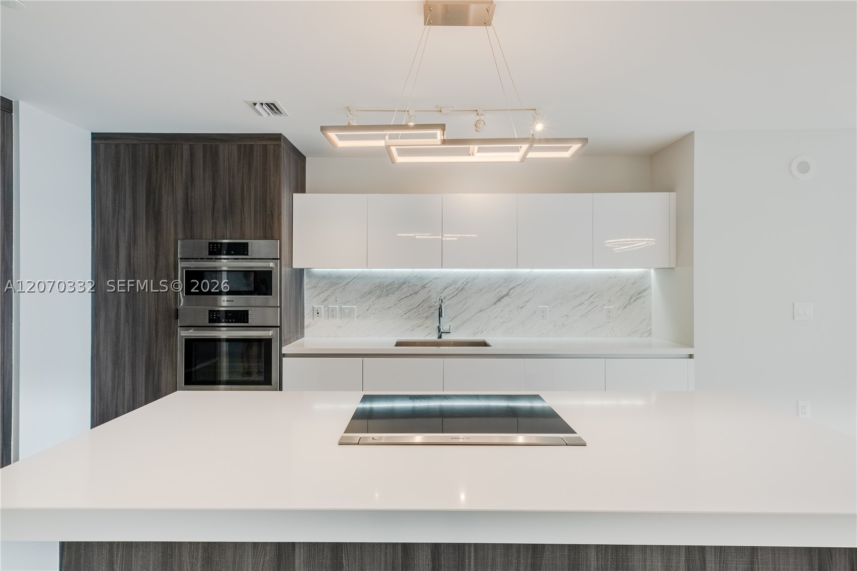 851 NE 1st Ave #3911, Miami FL 33132