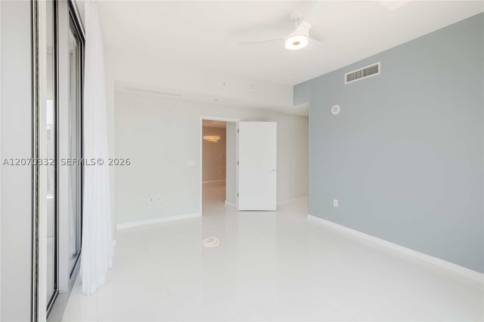 851 NE 1st Ave #3911, Miami FL 33132