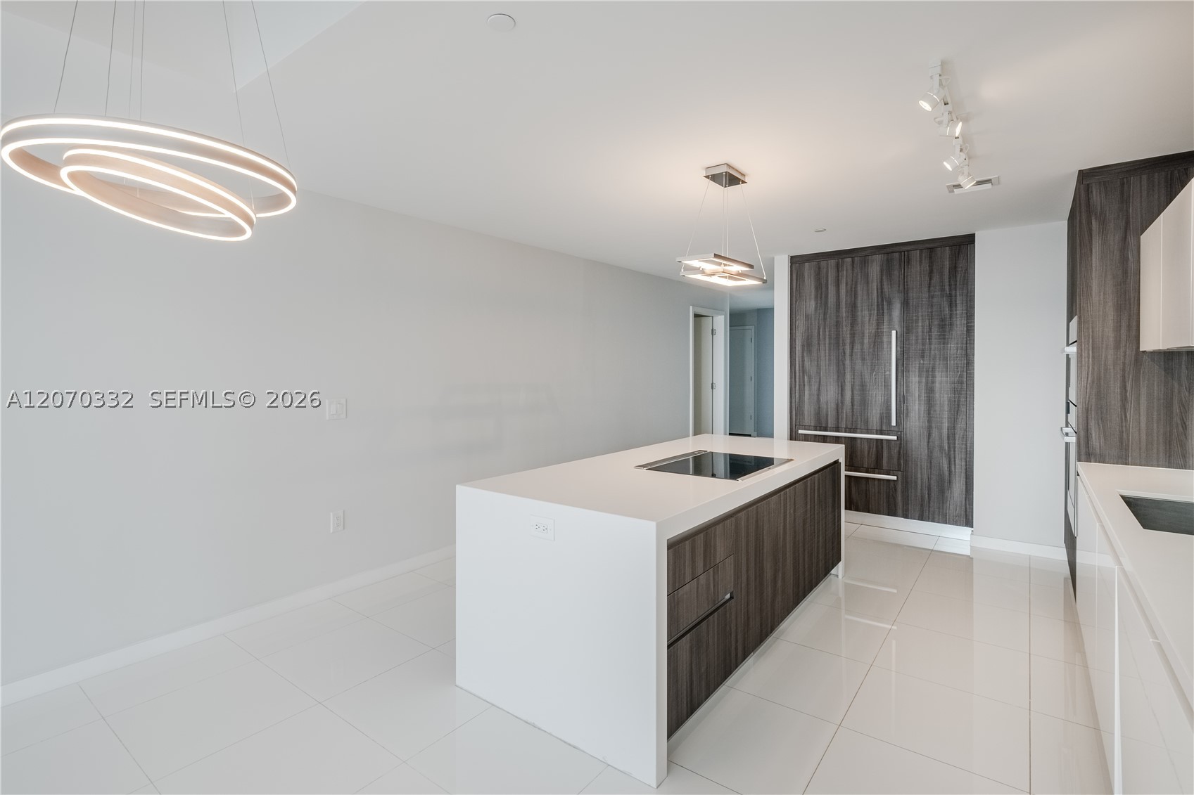 851 NE 1st Ave #3911, Miami FL 33132