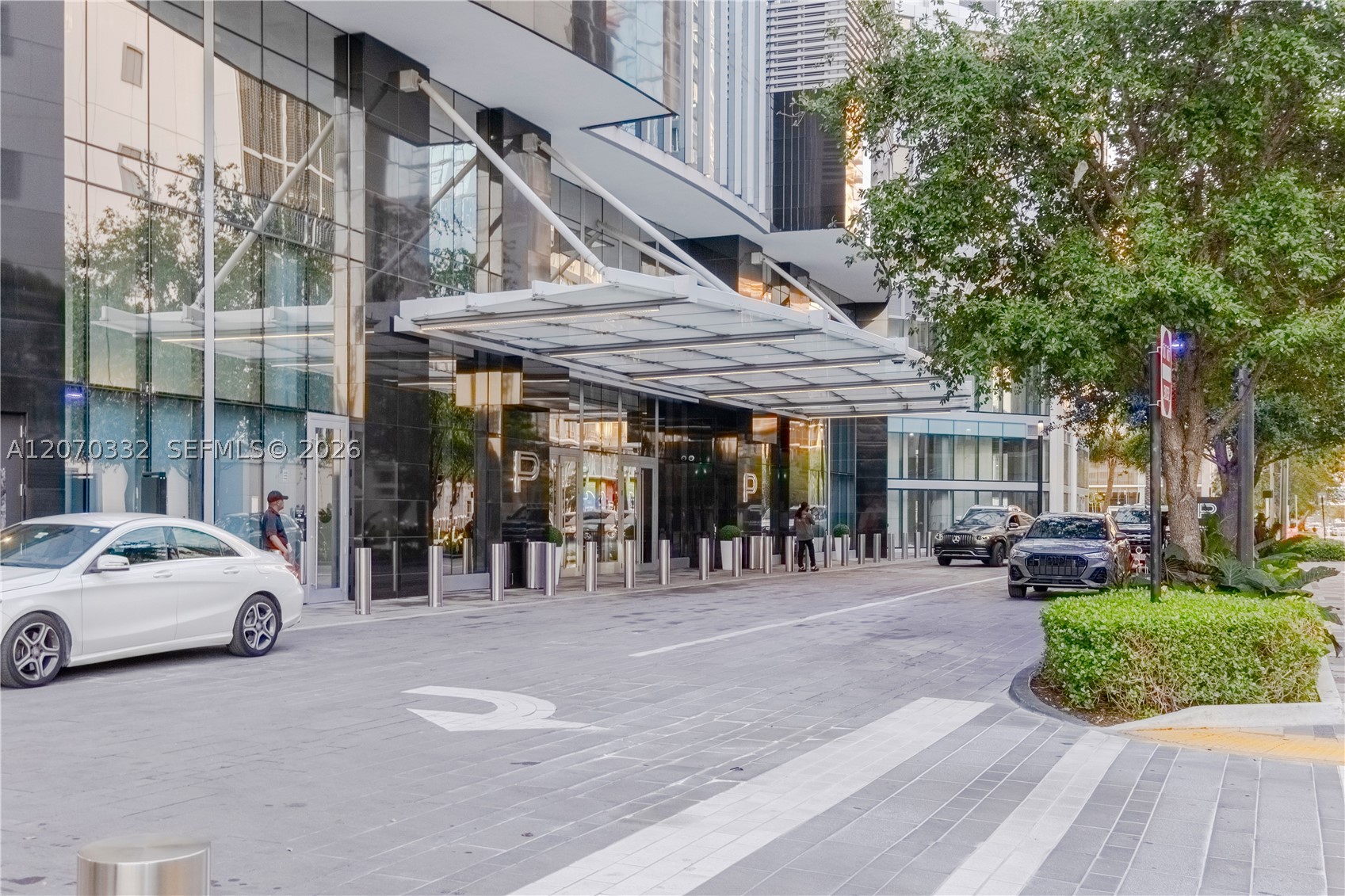 851 NE 1st Ave #3911, Miami FL 33132