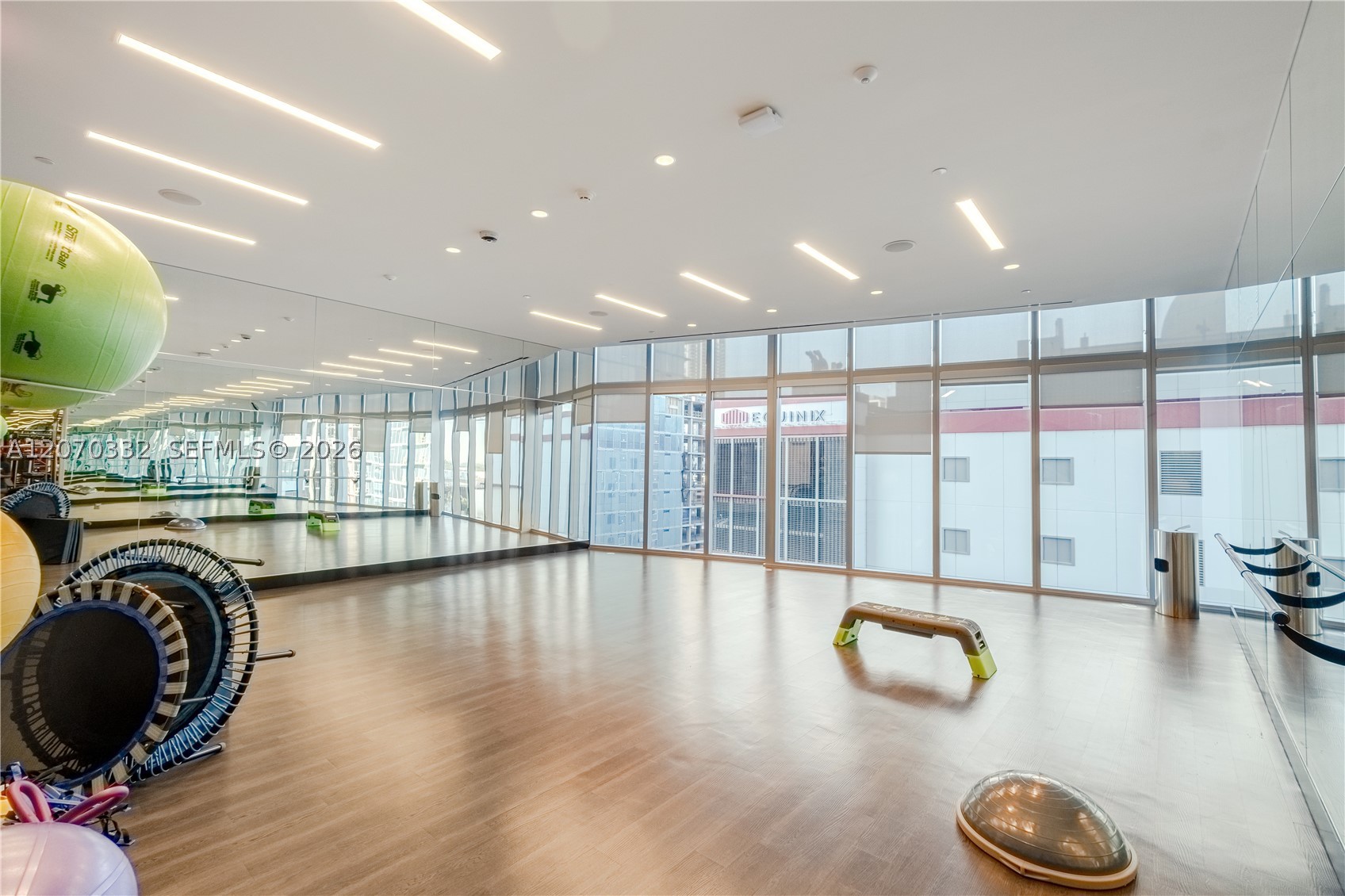 851 NE 1st Ave #3911, Miami FL 33132