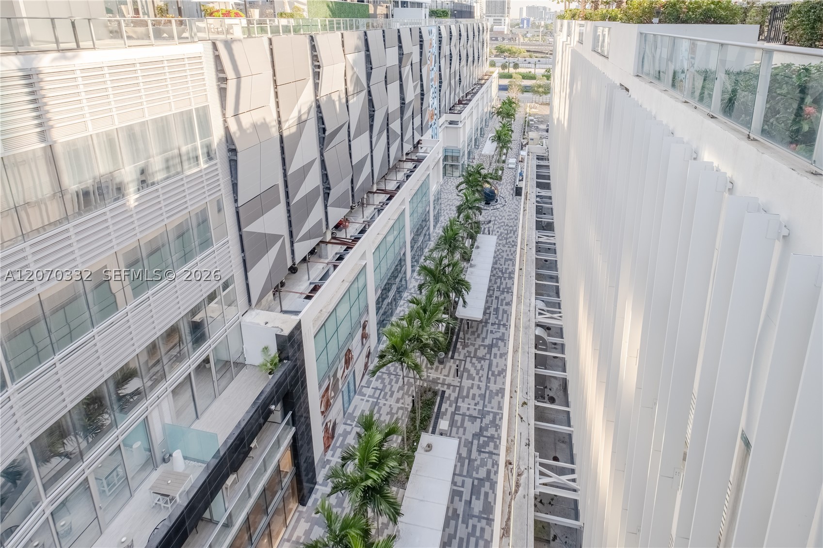 851 NE 1st Ave #3911, Miami FL 33132