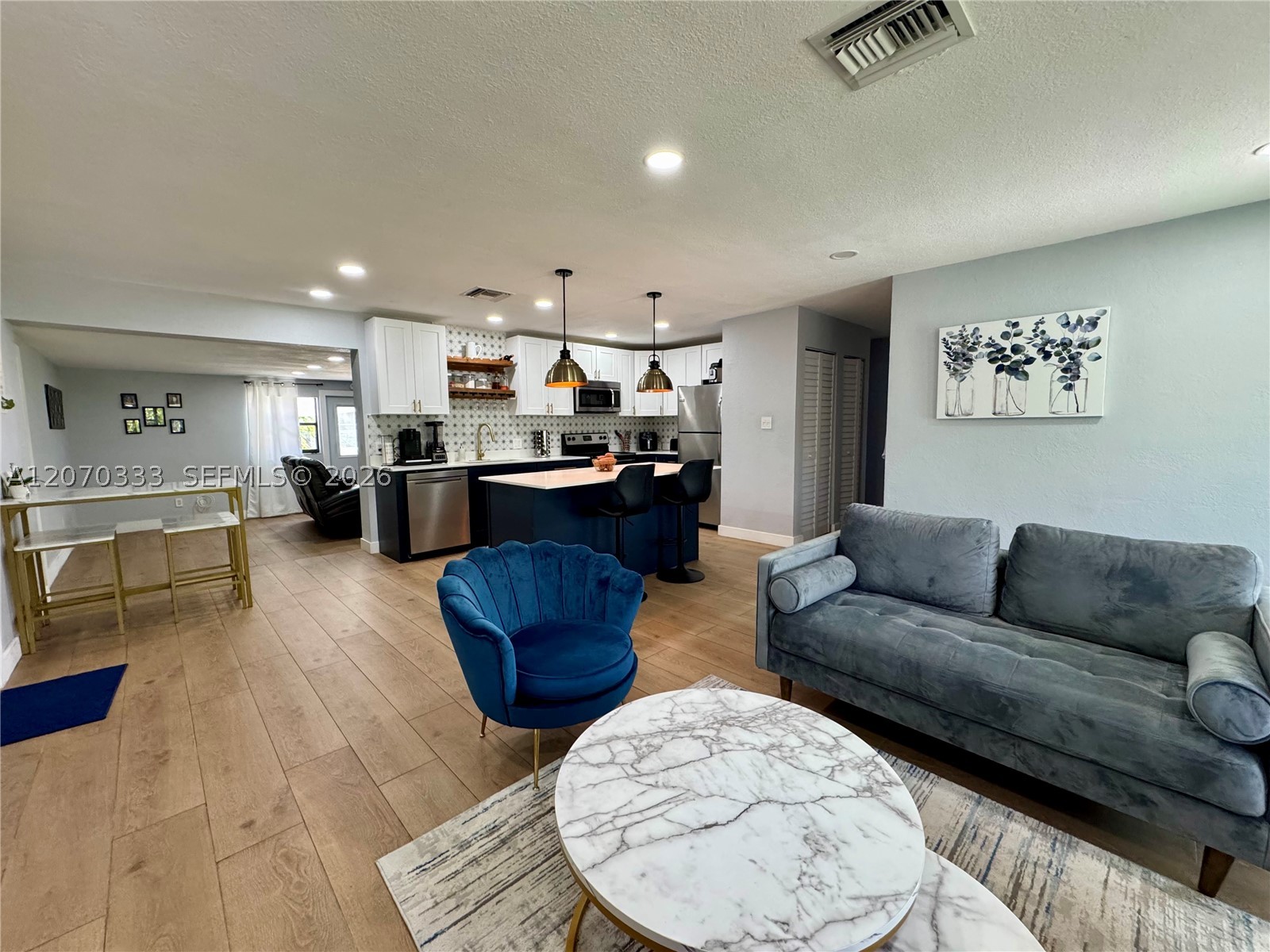 826 Cochran Dr, Lake Worth FL 33461