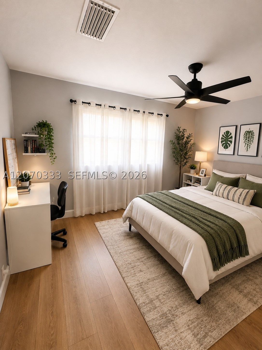 826 Cochran Dr, Lake Worth FL 33461