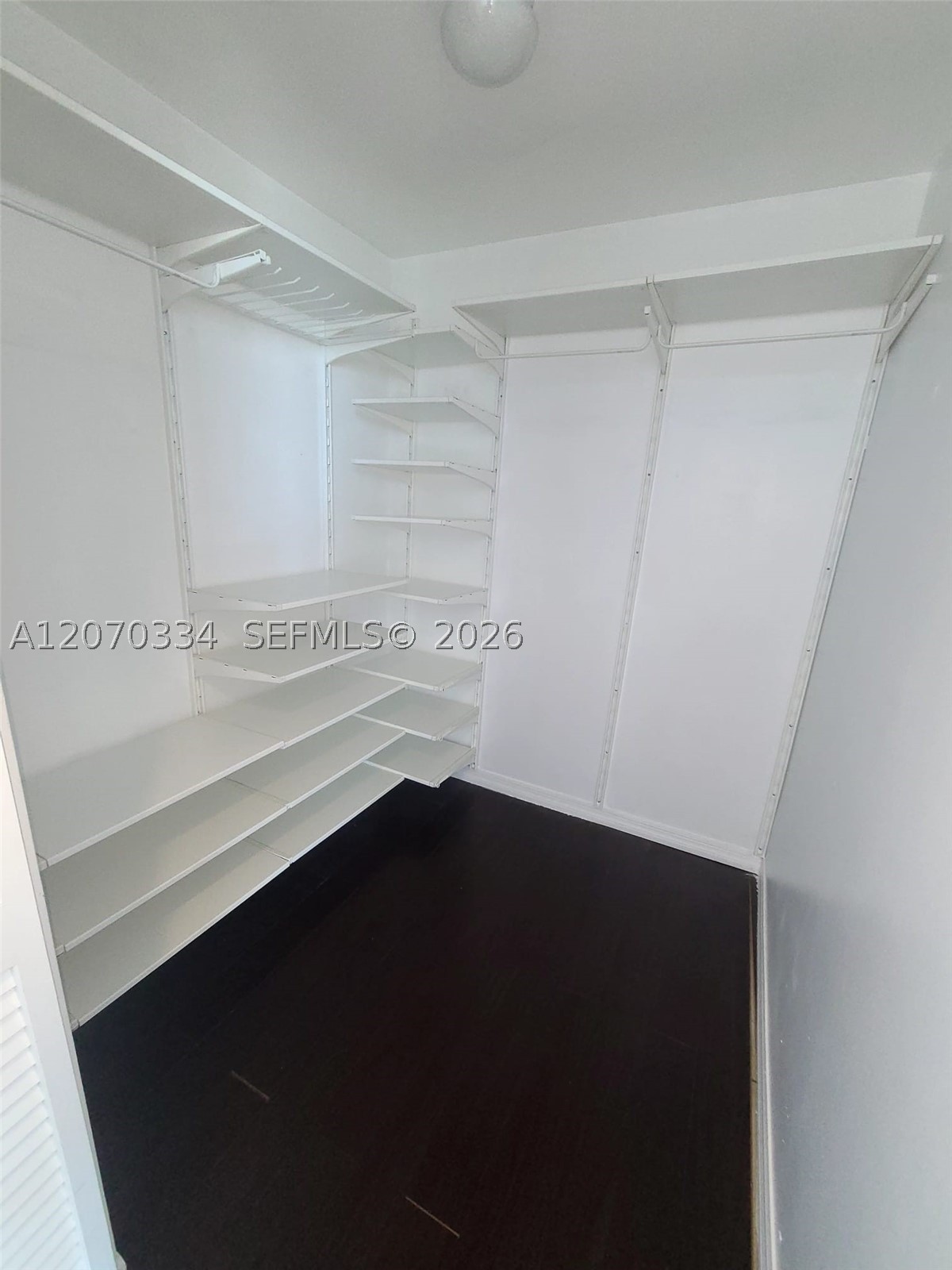951 BRICKELL AVE #3710, Miami FL 33131
