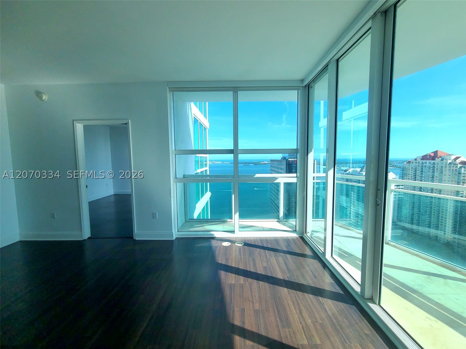 951 BRICKELL AVE #3710, Miami FL 33131