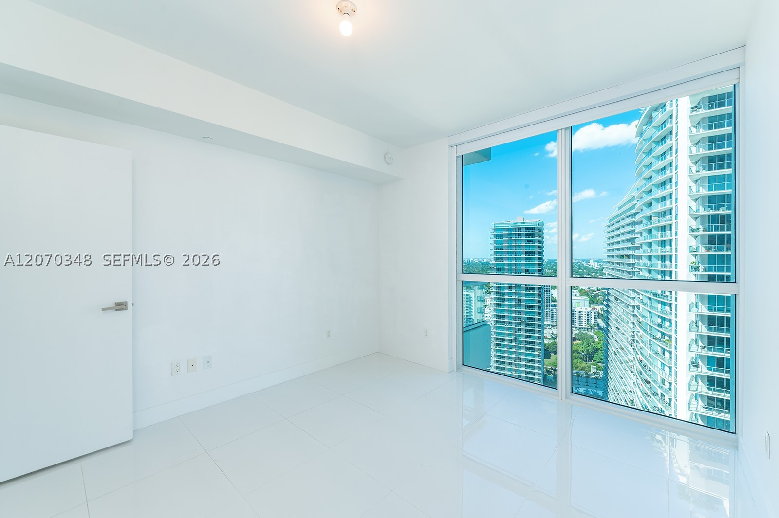 1080 Brickell Ave #3207, Miami FL 33131