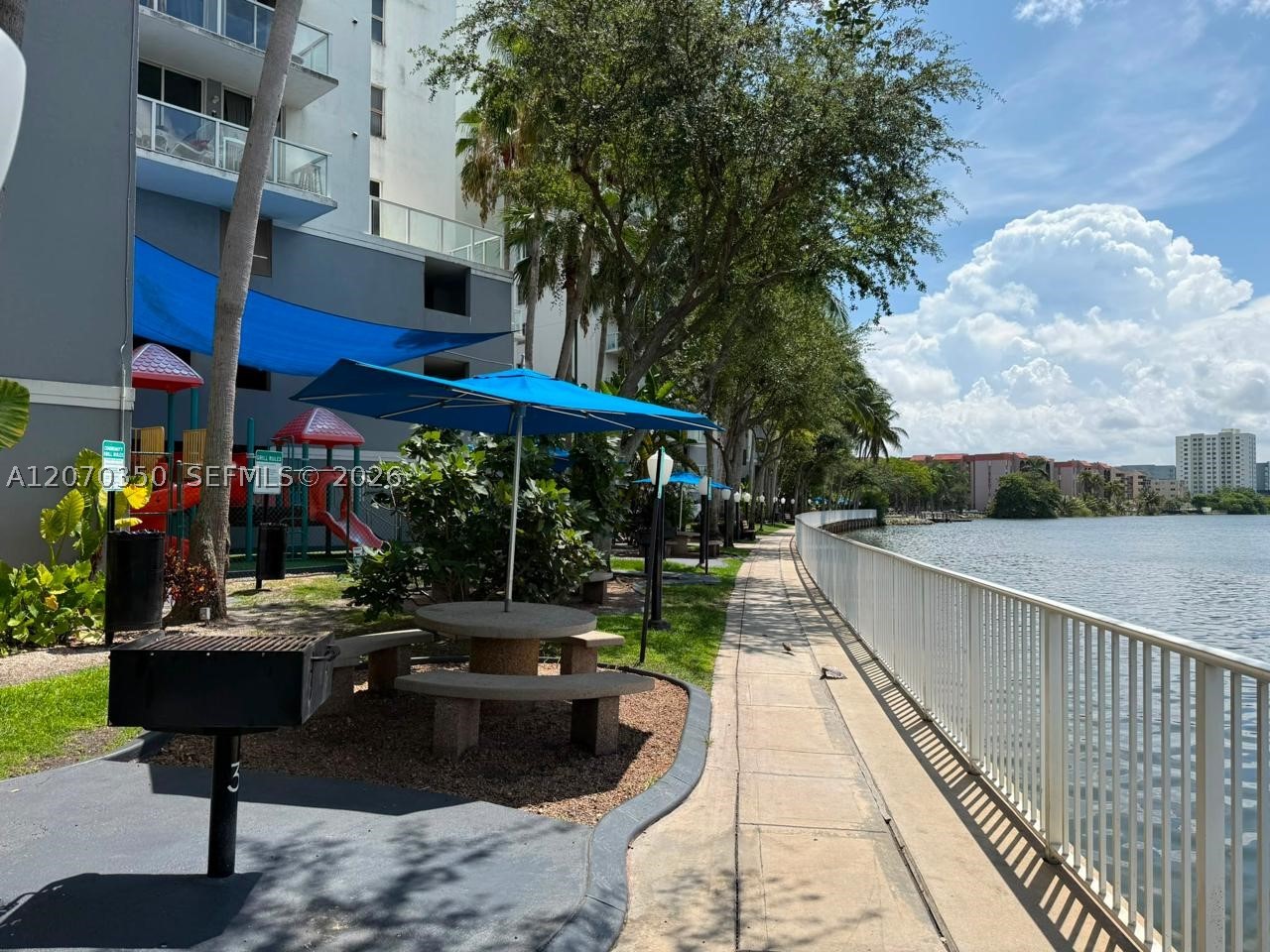 5085 NW 7th St #406, Miami FL 33126