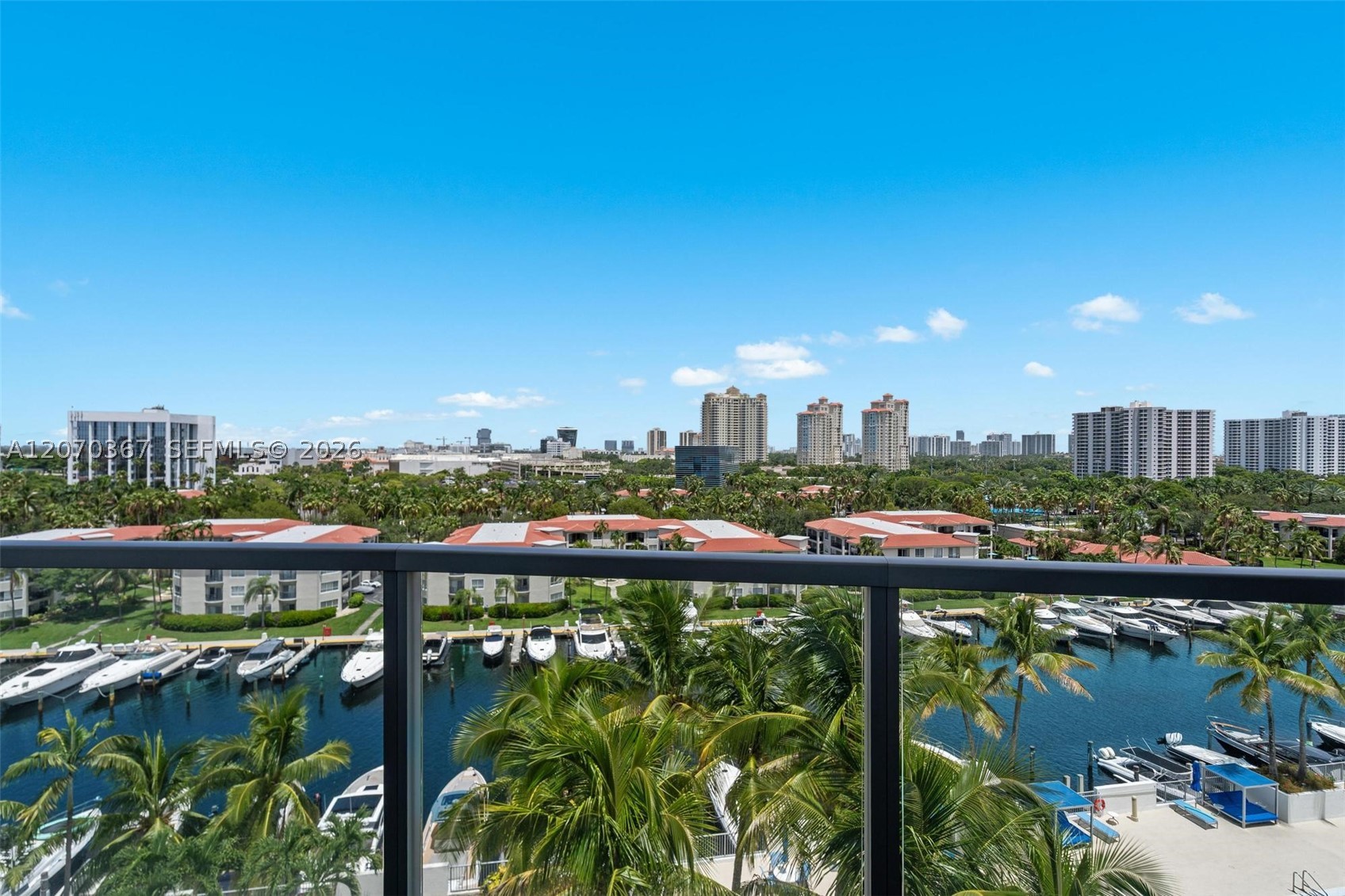 3029 NE 188th St #818, Aventura FL 33180
