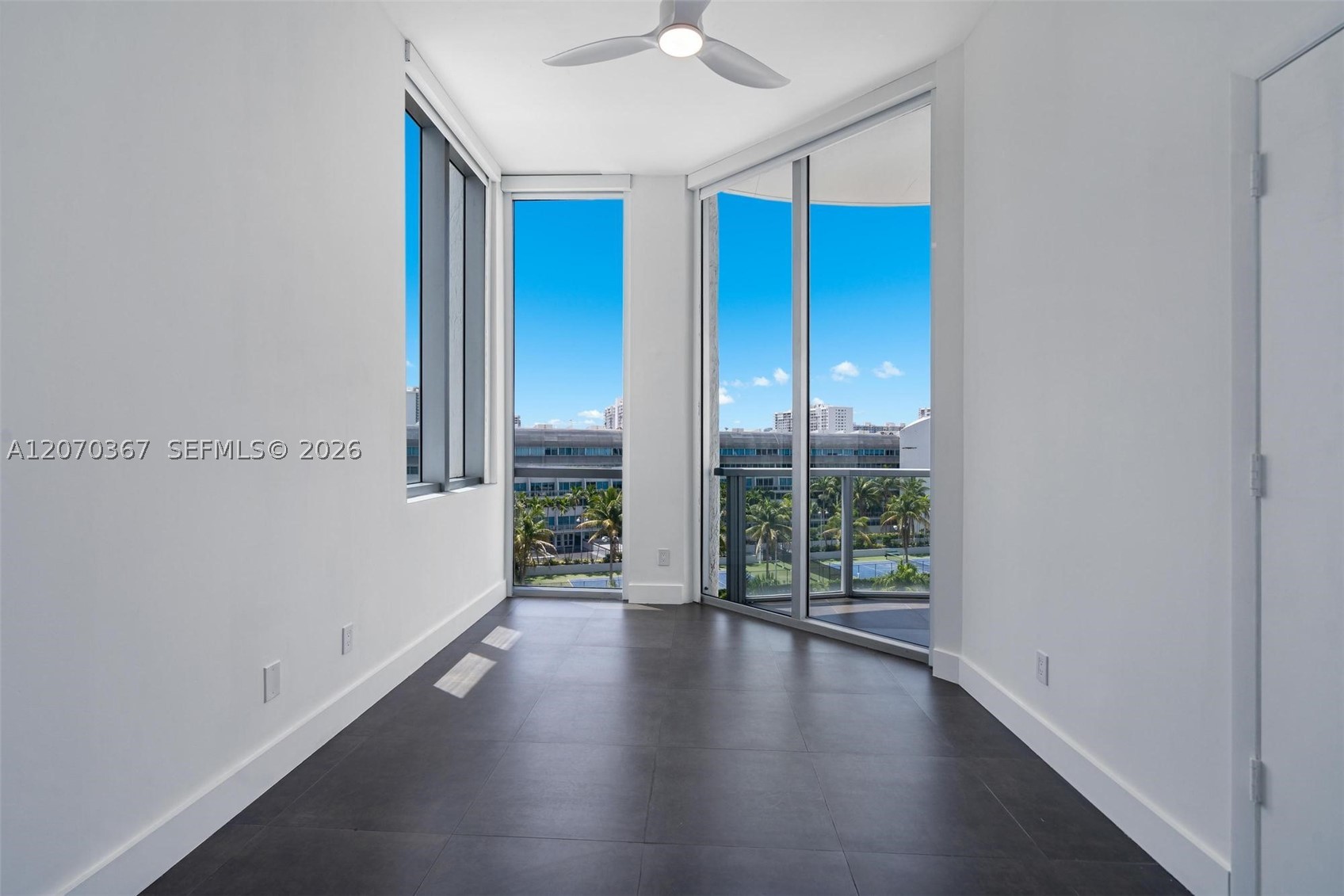 3029 NE 188th St #818, Aventura FL 33180