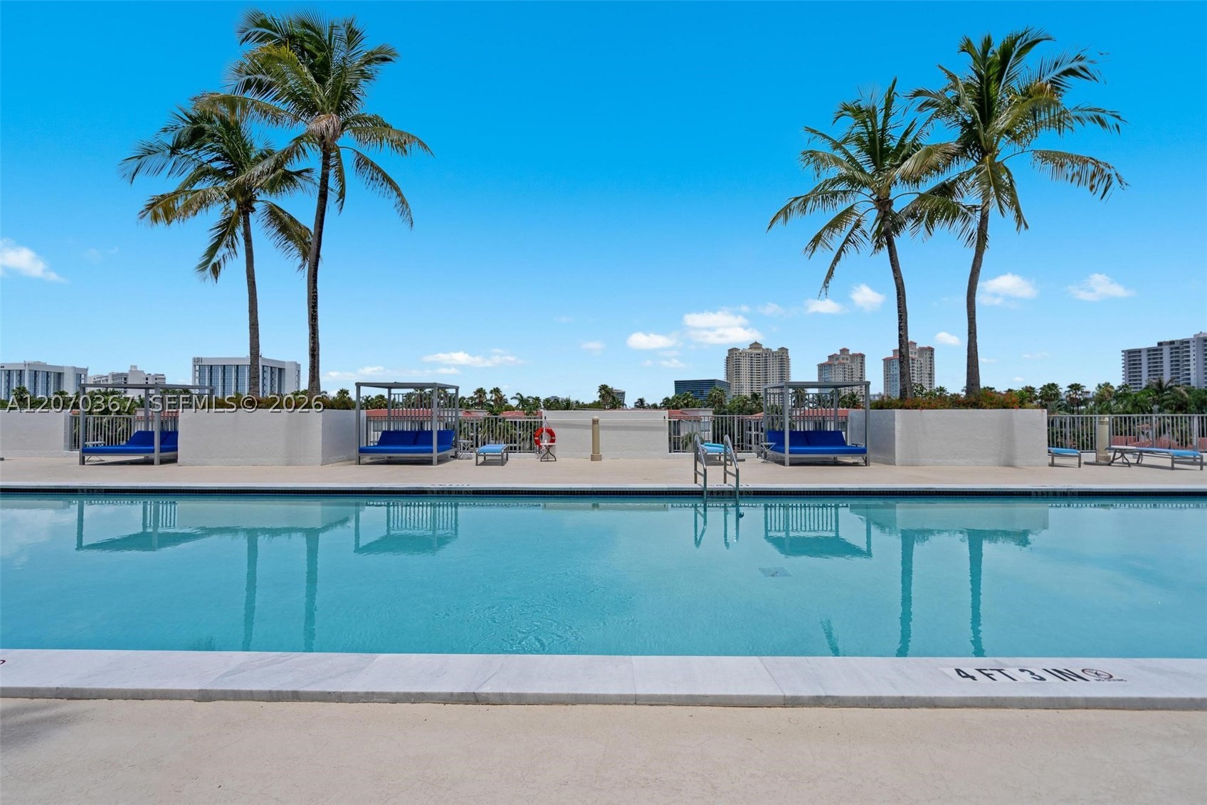 3029 NE 188th St #818, Aventura FL 33180