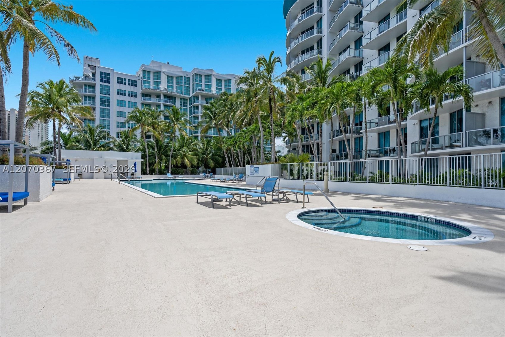 3029 NE 188th St #818, Aventura FL 33180